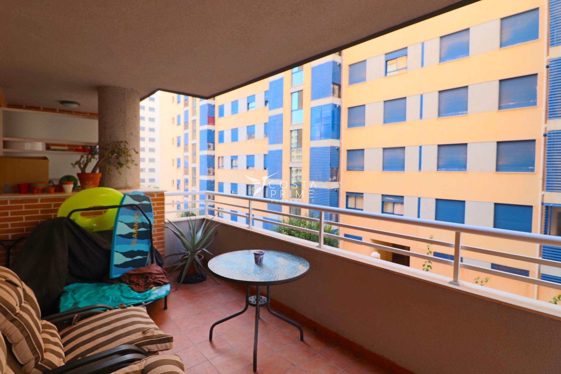 Resale - Apartment / Flat - Villajoyosa