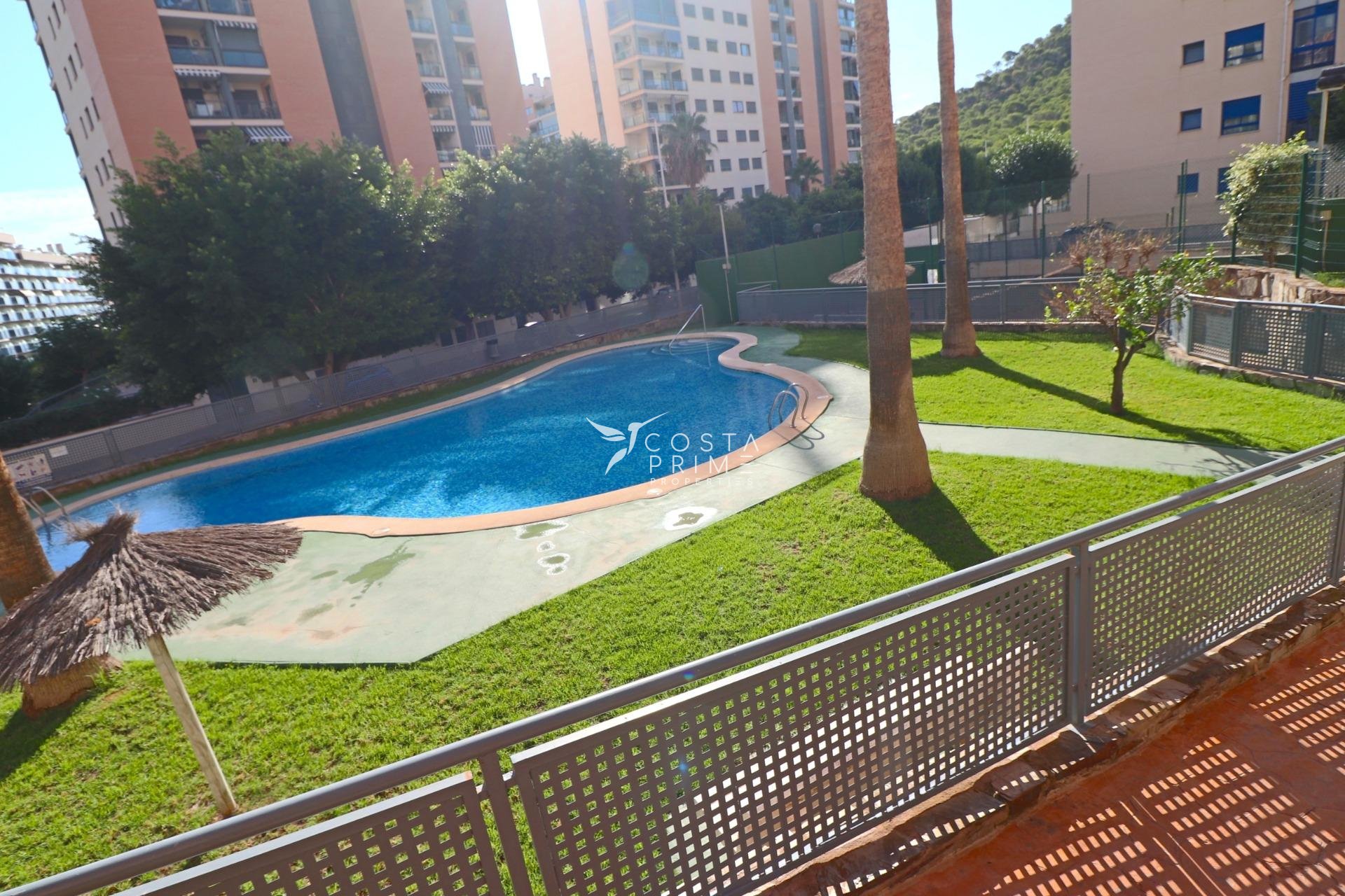 Resale - Apartment / Flat - Villajoyosa