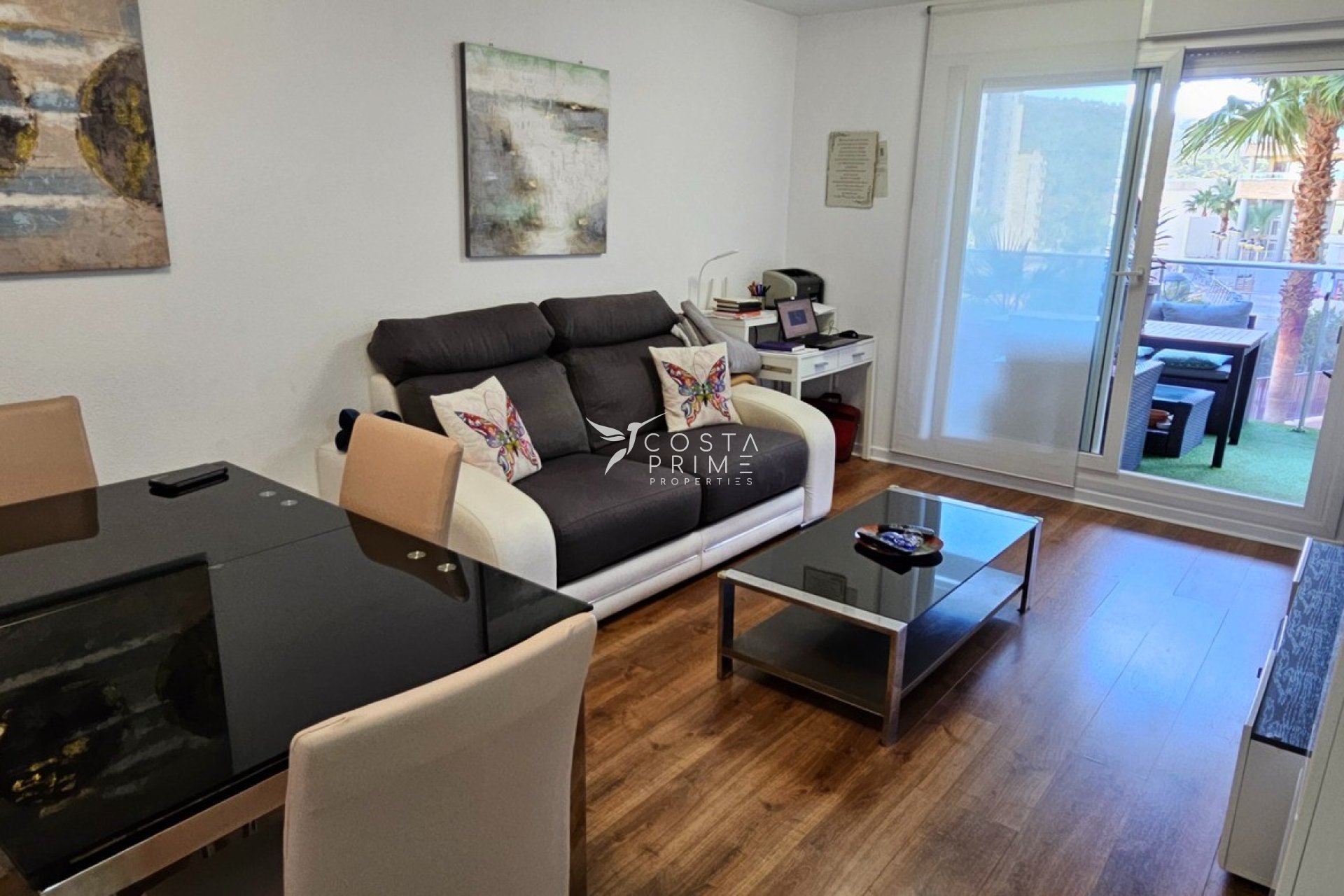 Resale - Apartment / Flat - Villajoyosa