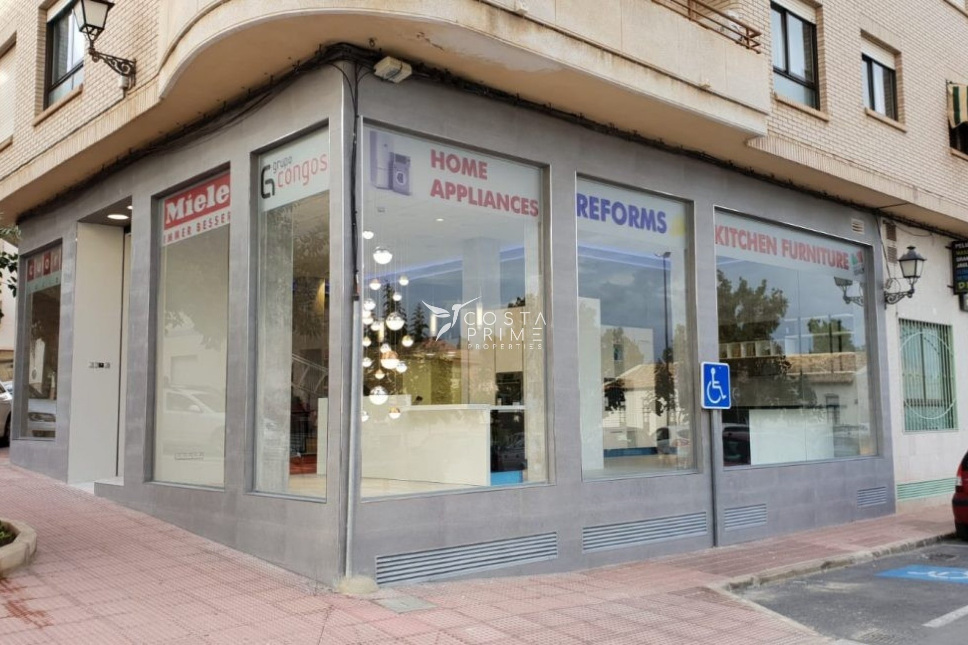 Resale - Commercial properties - Alfas del Pí