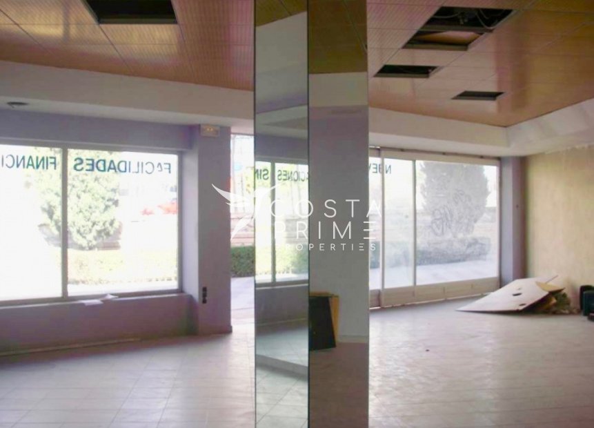 Resale - Commercial properties - Benidorm