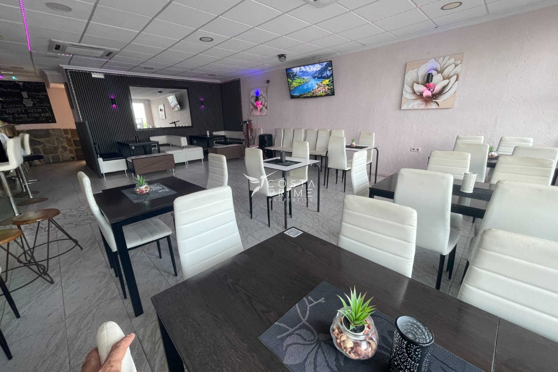 Resale - Commercial properties - Torrevieja