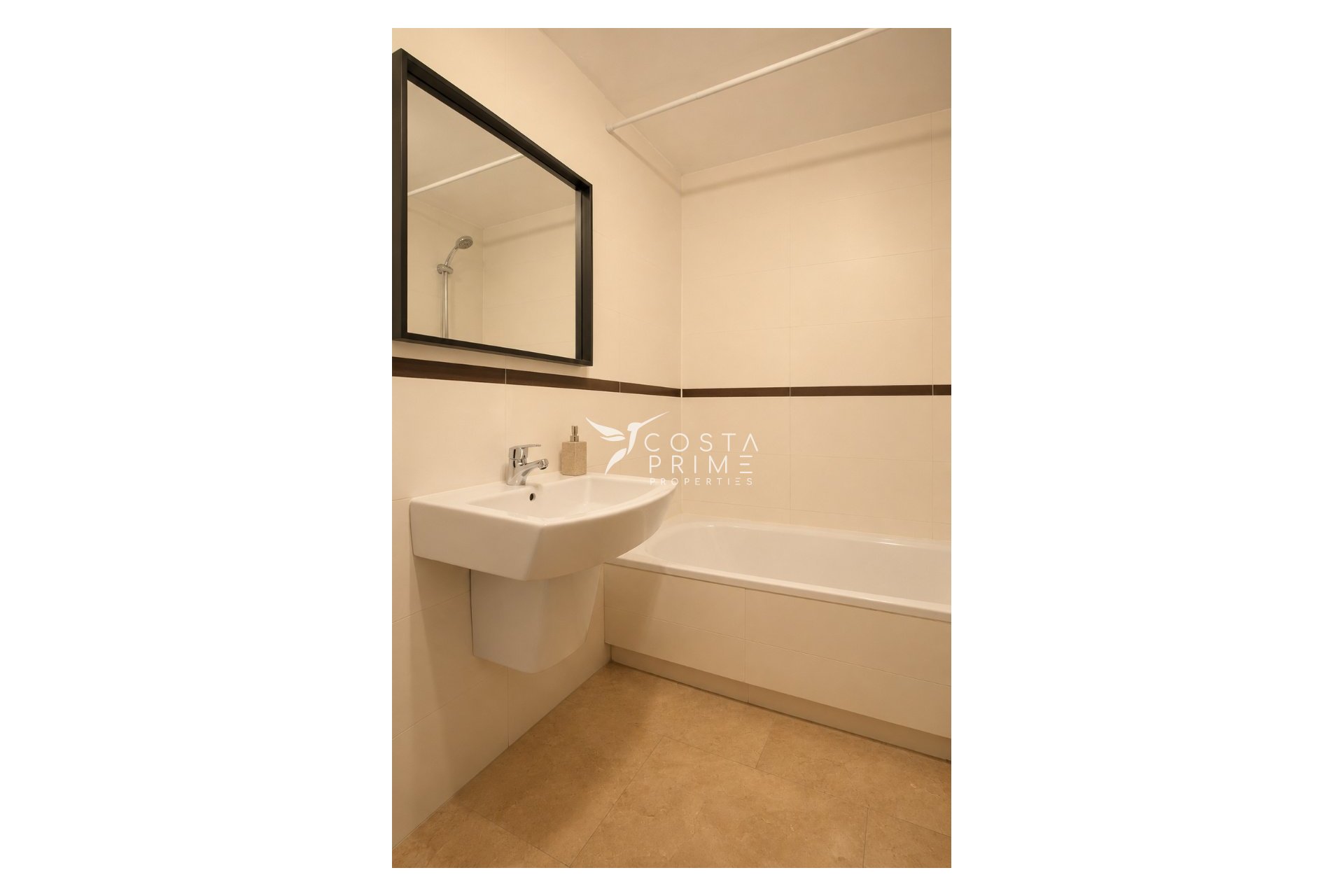 Resale - Penthouse - Albir
