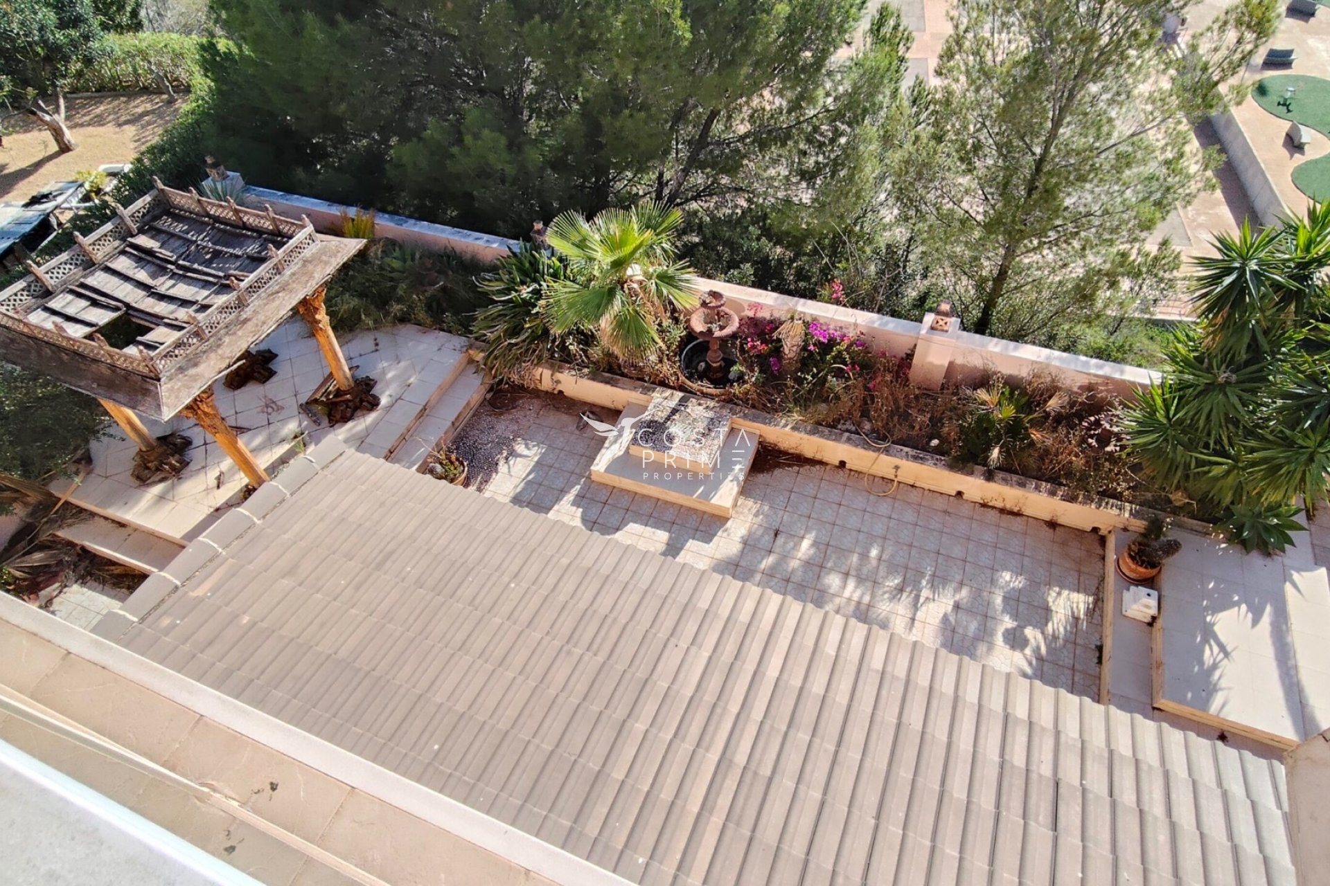 Resale - Plot / Land - Altea