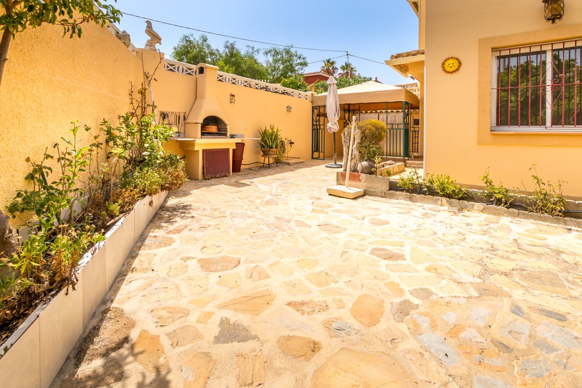 Resale - Townhouse / Semi - Albir