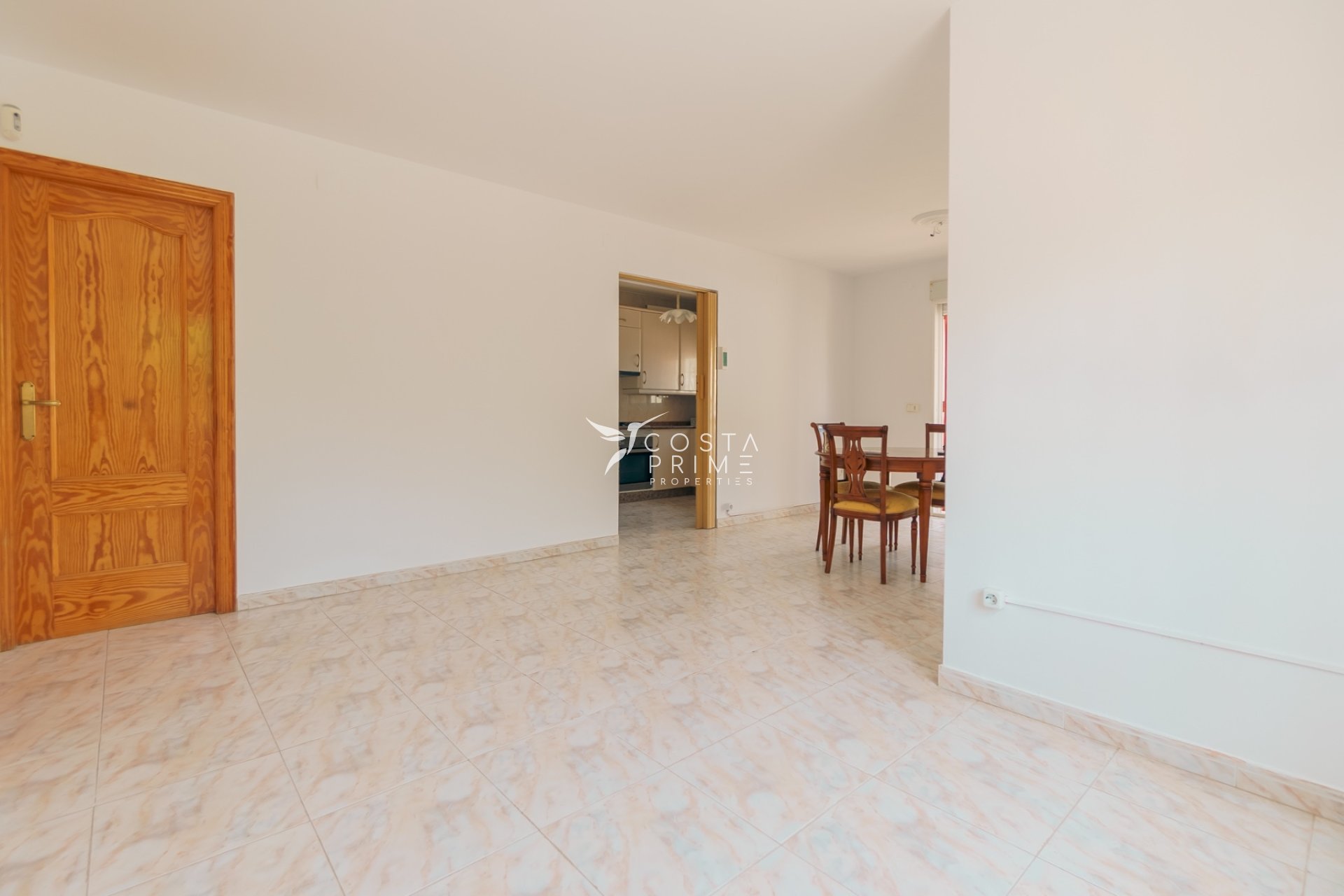 Resale - Townhouse / Semi - Albir