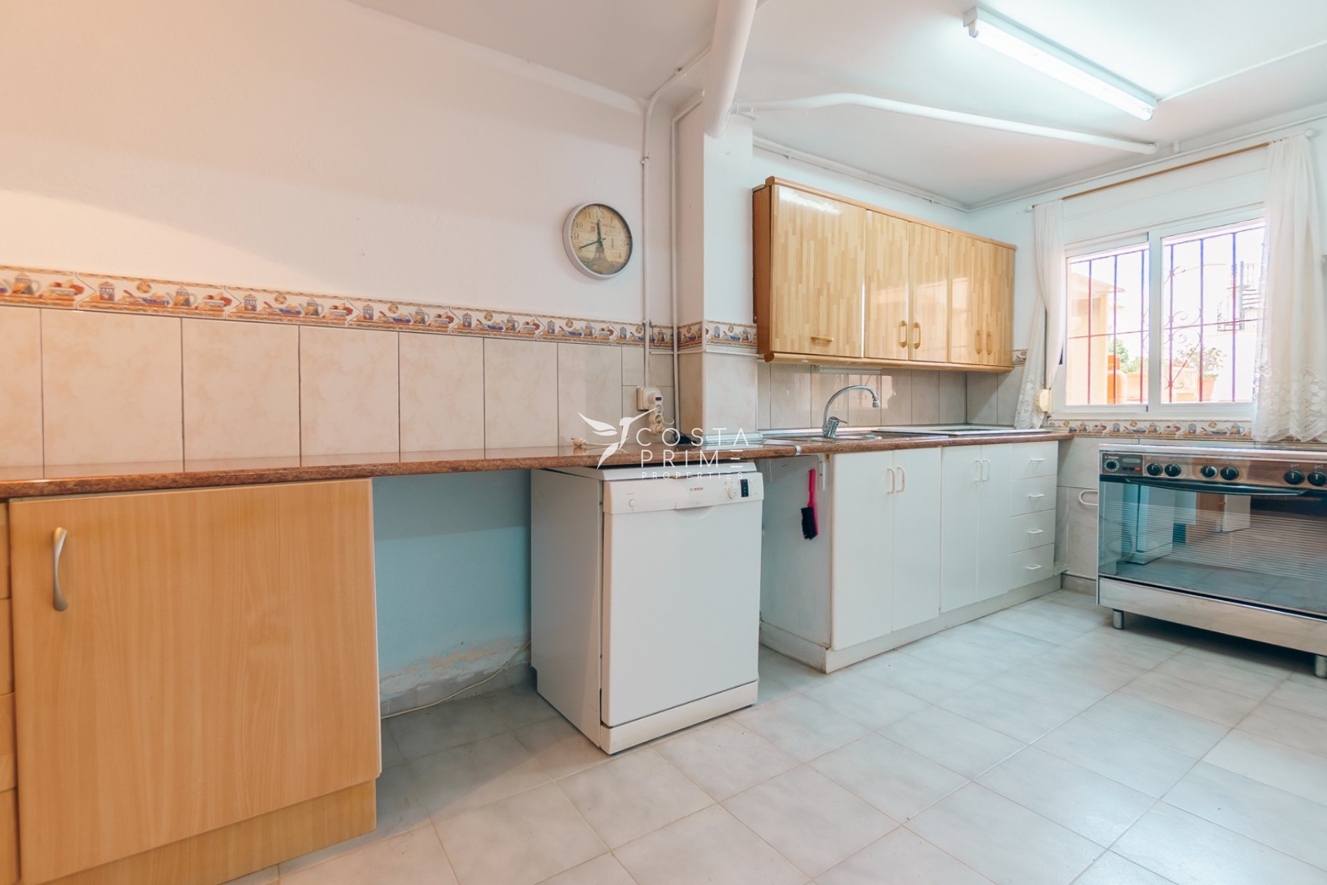 Resale - Townhouse / Semi - Albir