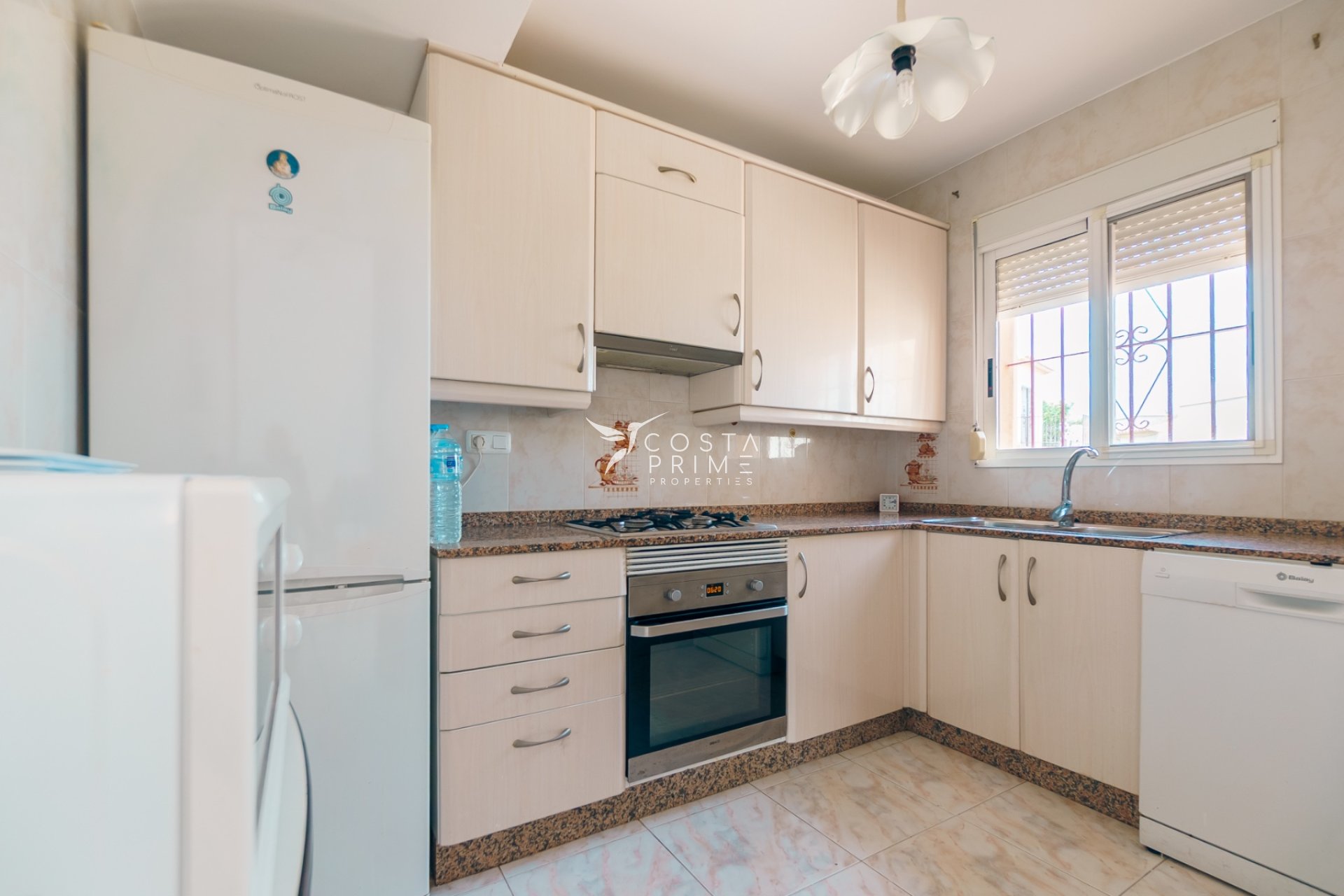 Resale - Townhouse / Semi - Albir