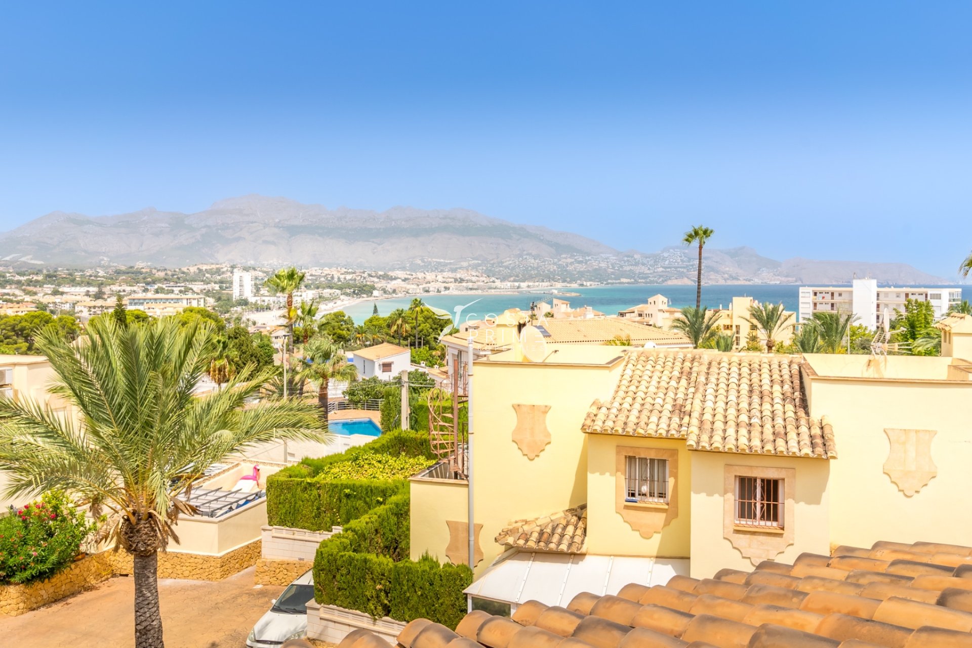 Resale - Townhouse / Semi - Albir