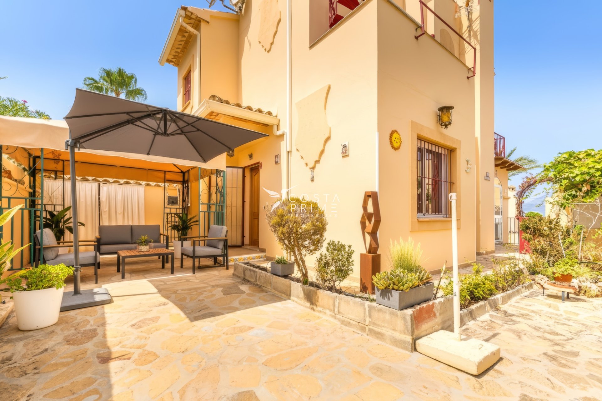 Resale - Townhouse / Semi - Albir