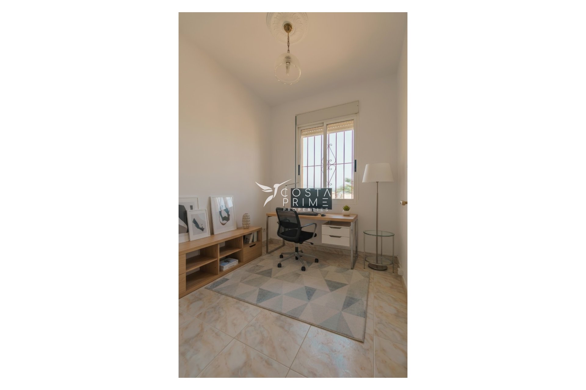Resale - Townhouse / Semi - Albir