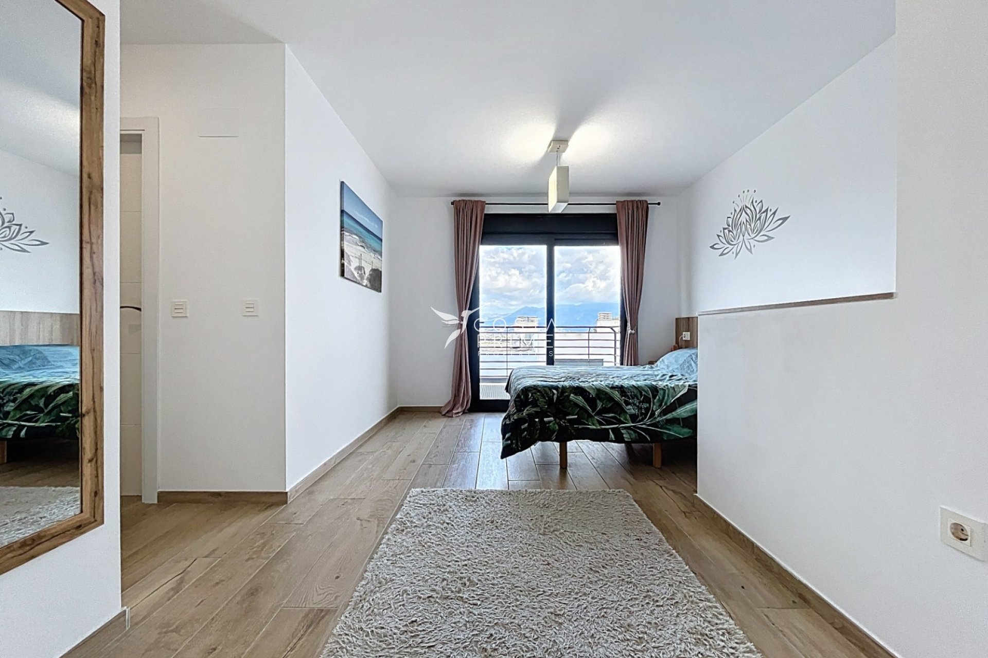 Resale - Townhouse / Semi - Albir