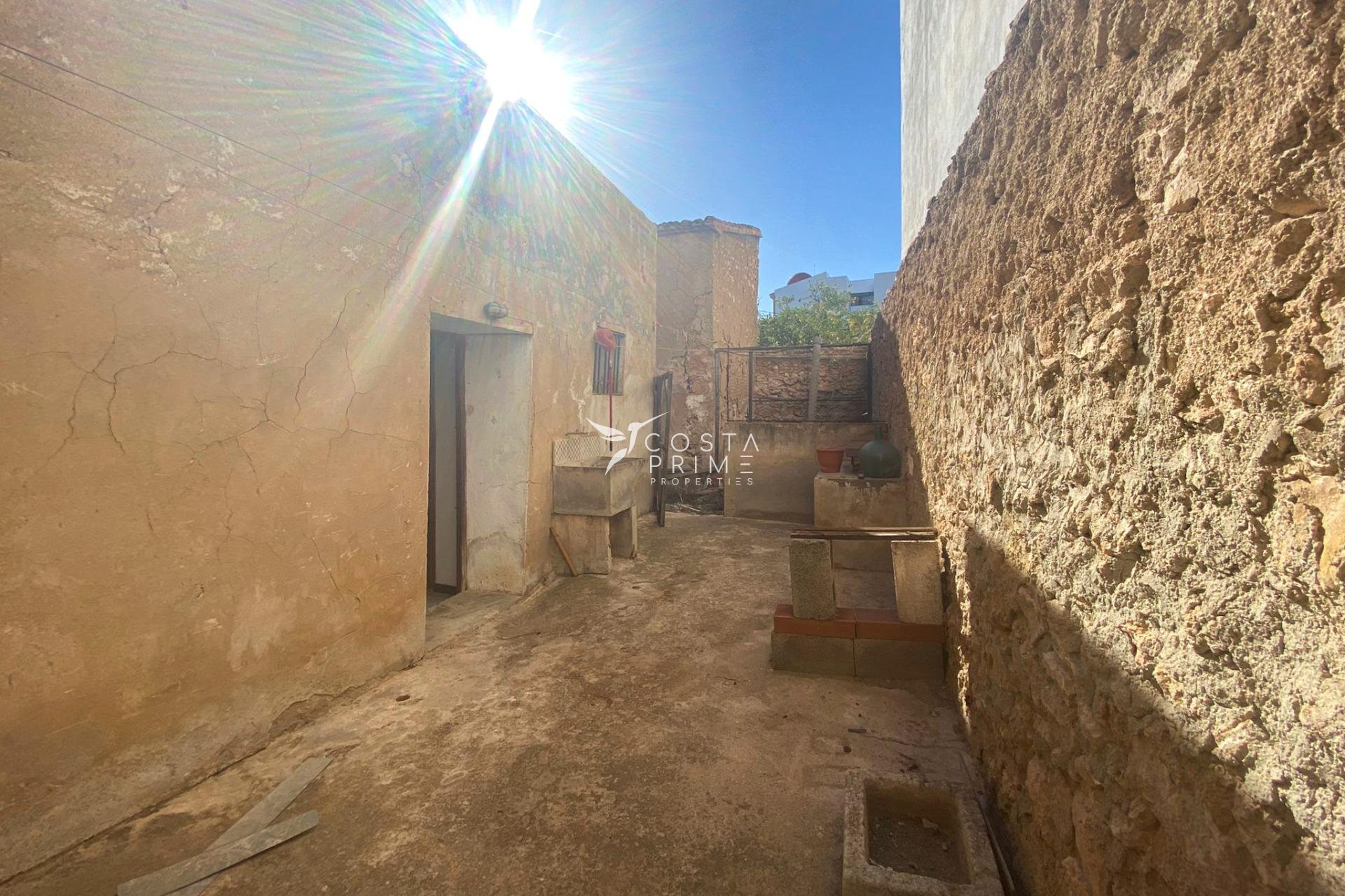 Resale - Townhouse / Semi - Alfas del Pí