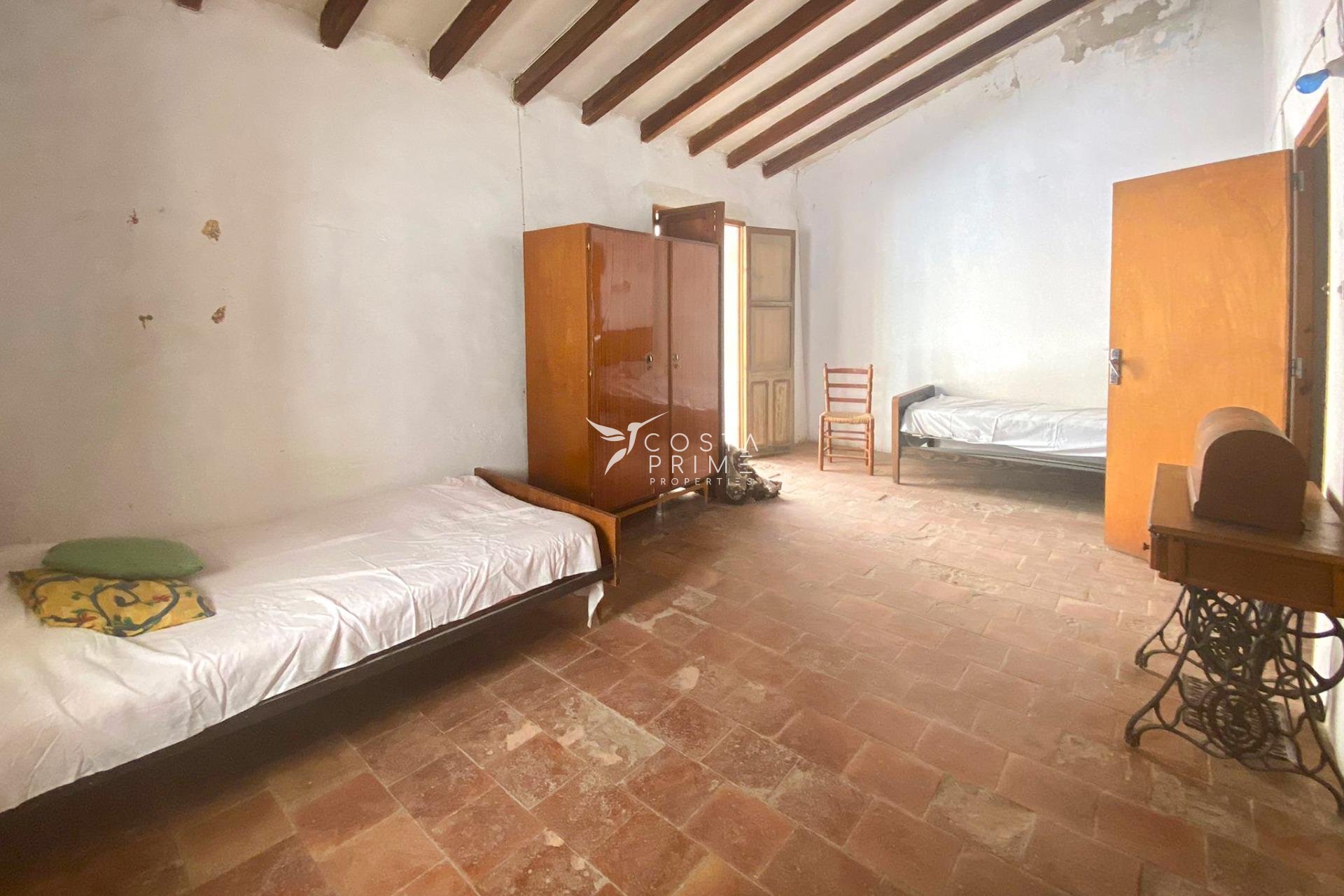 Resale - Townhouse / Semi - Alfas del Pí