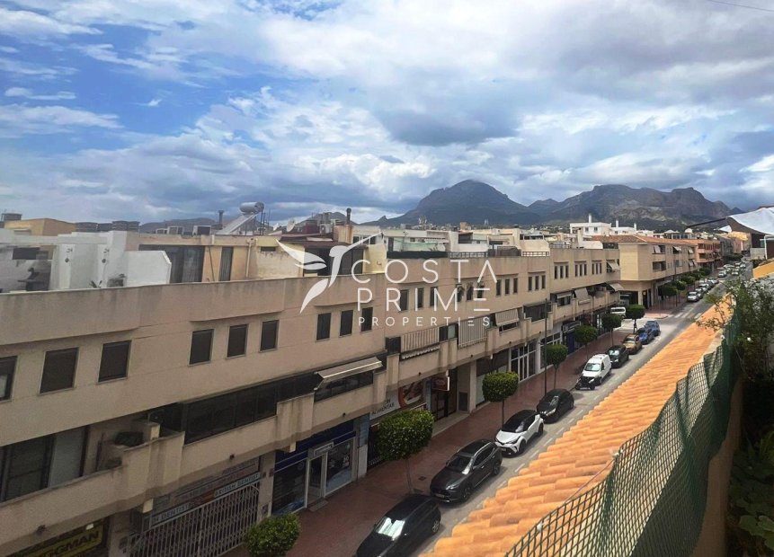 Resale - Townhouse / Semi - Alfas del Pí