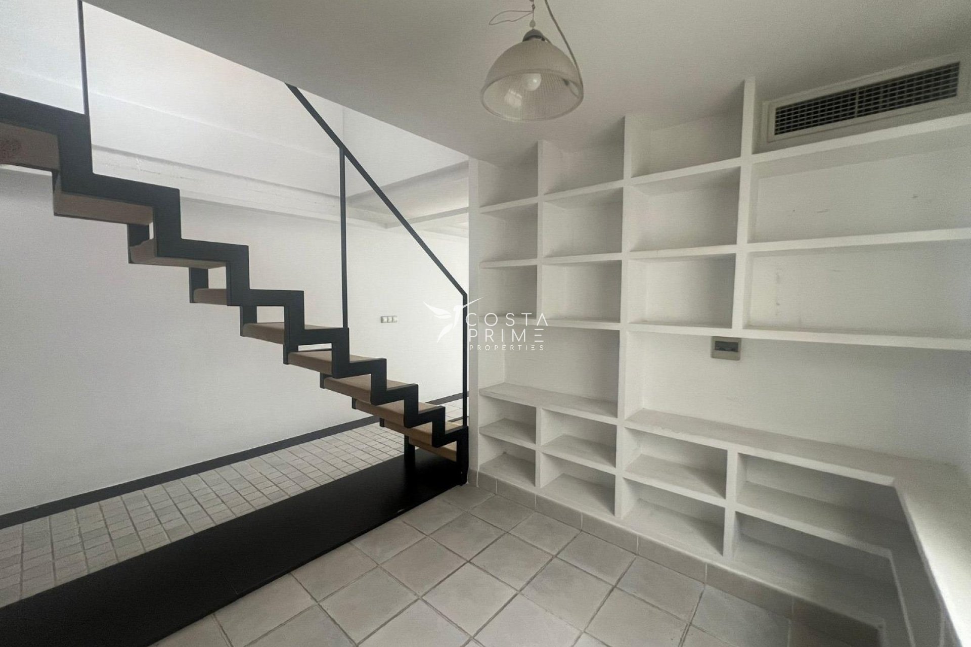 Resale - Townhouse / Semi - Alfas del Pí