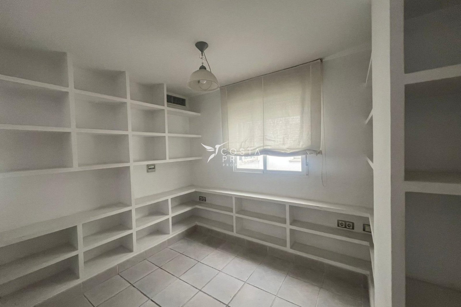 Resale - Townhouse / Semi - Alfas del Pí