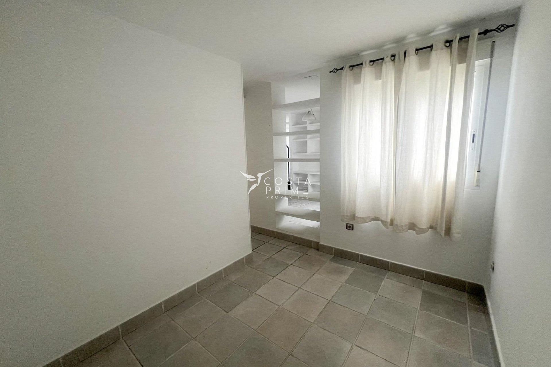 Resale - Townhouse / Semi - Alfas del Pí