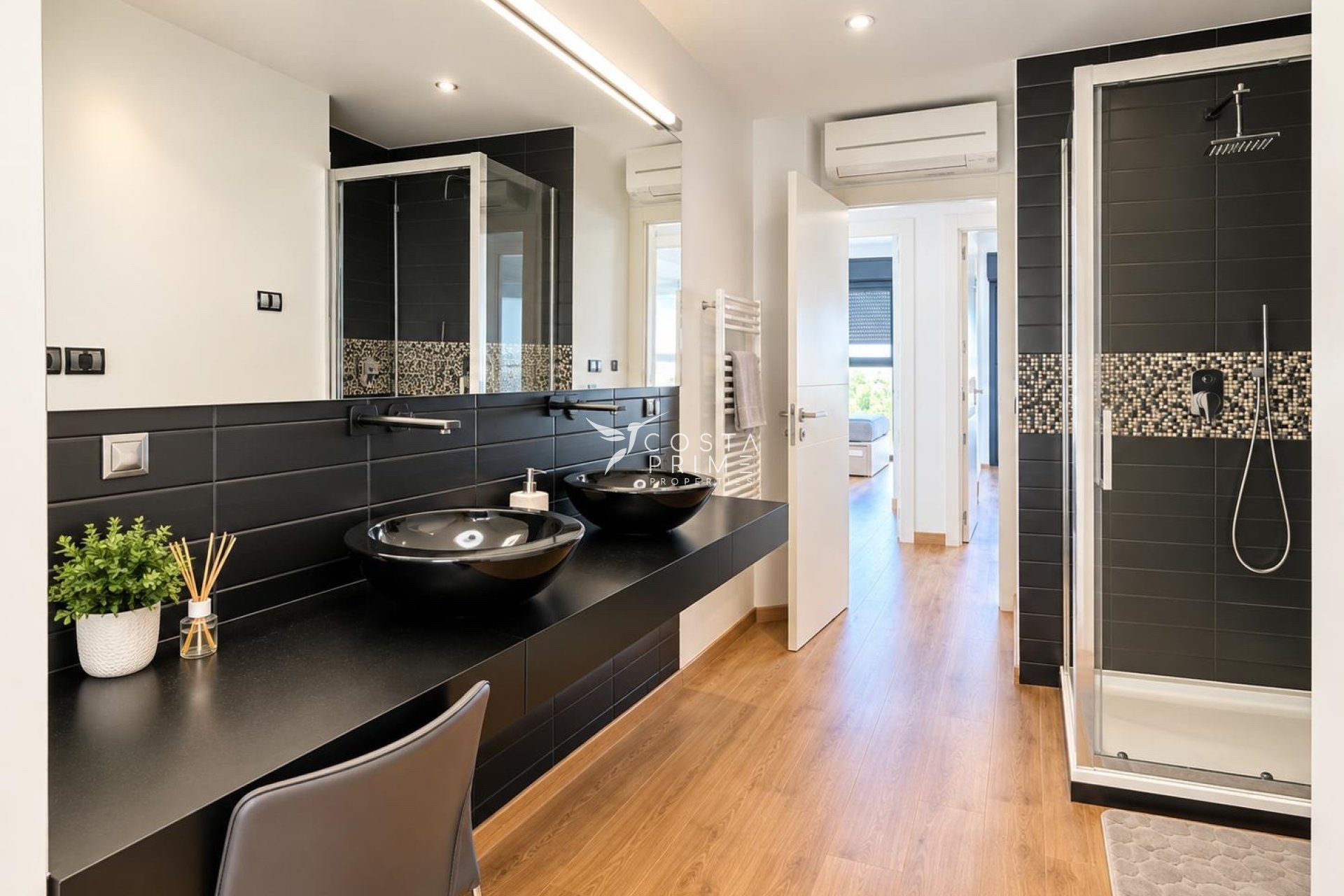 Resale - Townhouse / Semi - Alfas del Pí