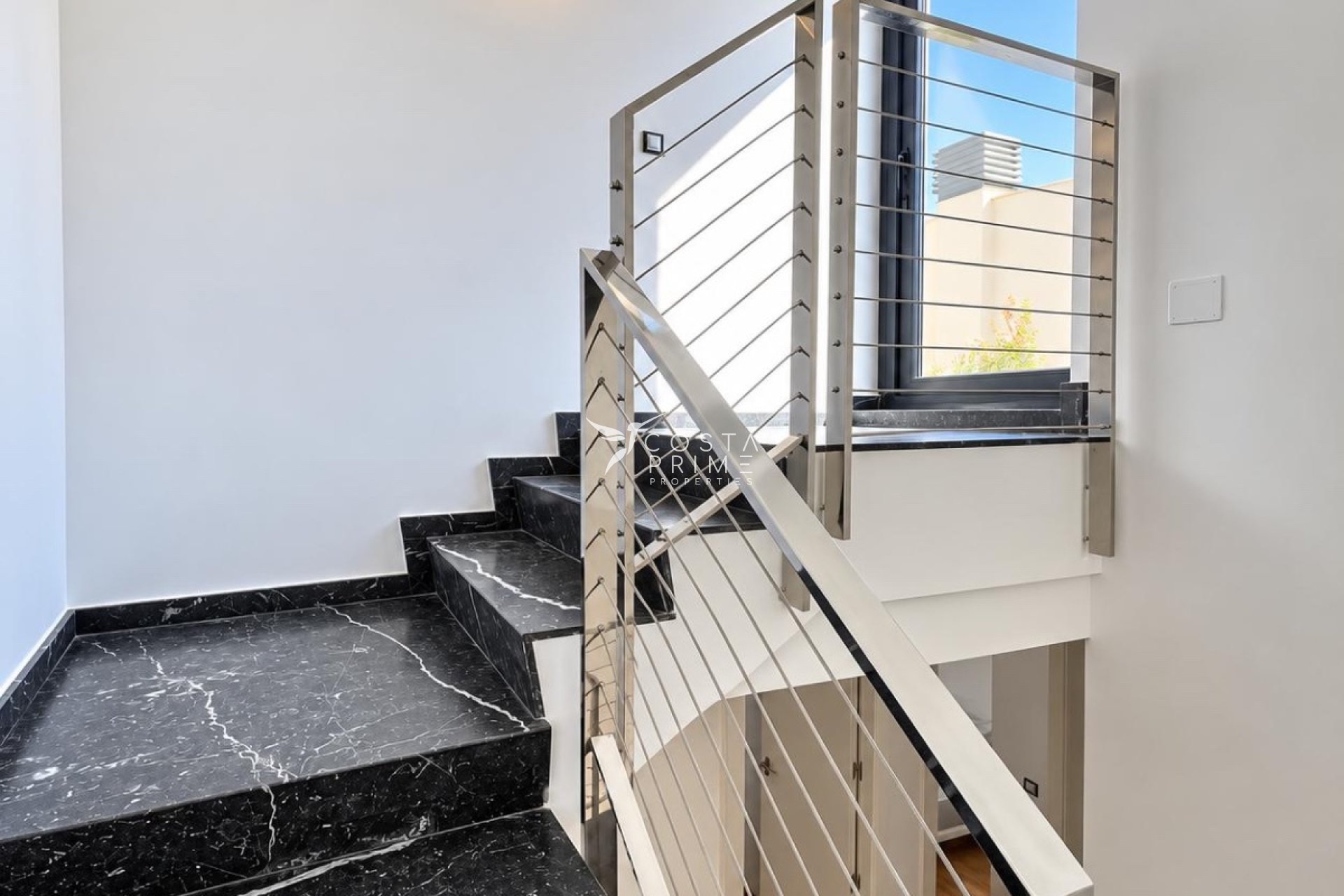 Resale - Townhouse / Semi - Alfas del Pí