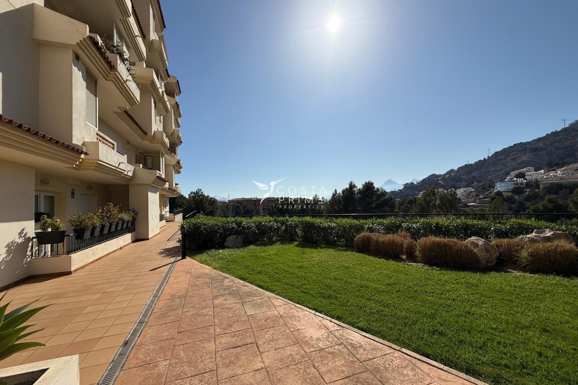 Resale - Townhouse / Semi - Altea