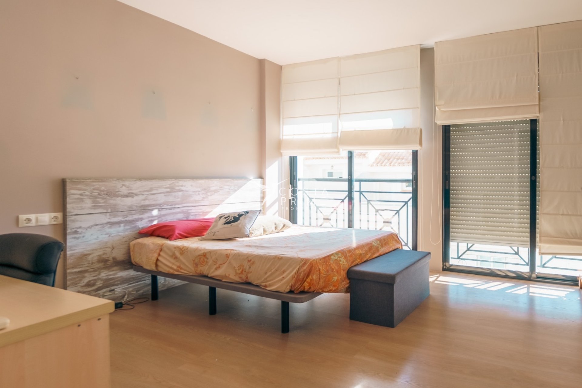 Resale - Townhouse / Semi - Altea