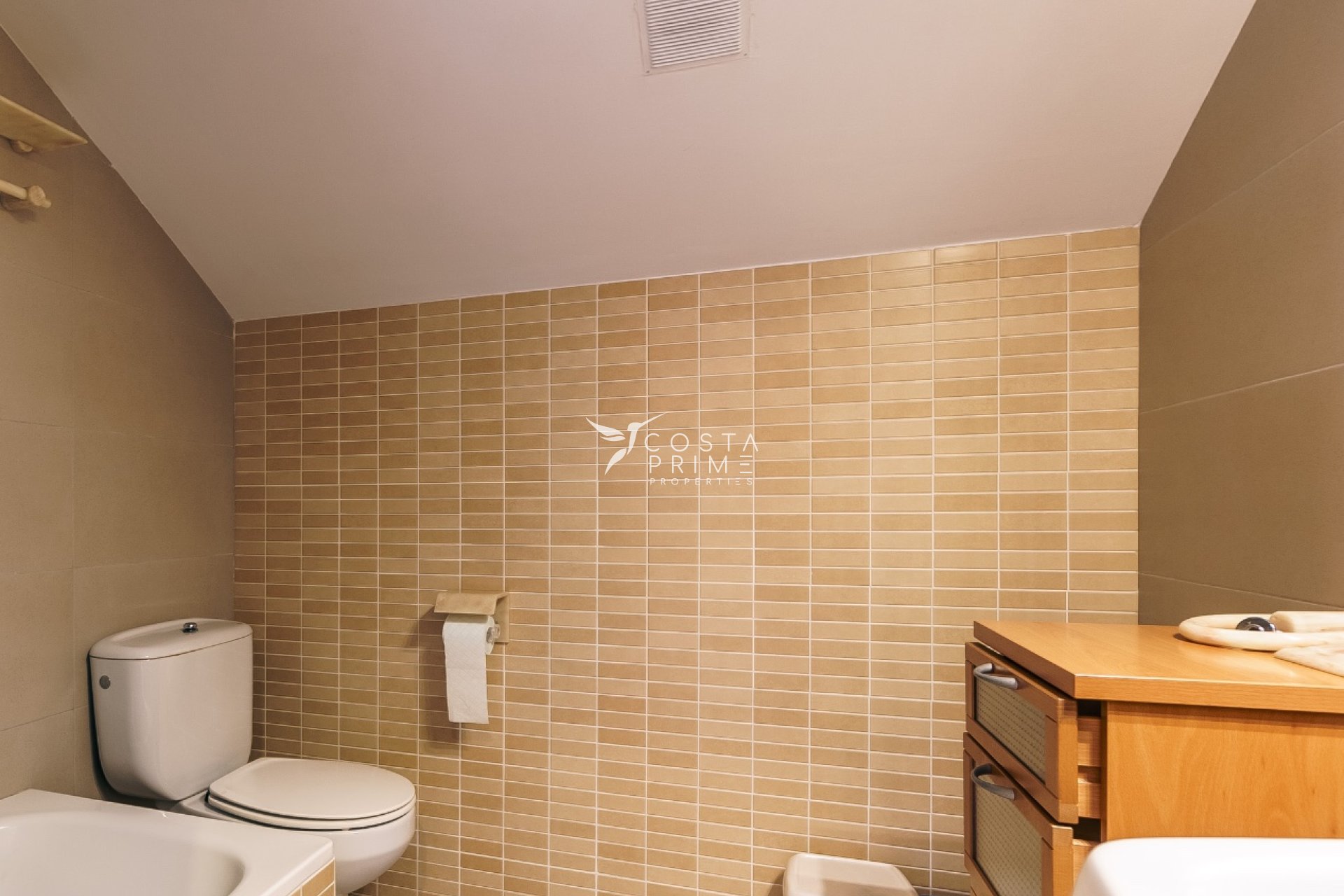 Resale - Townhouse / Semi - Altea