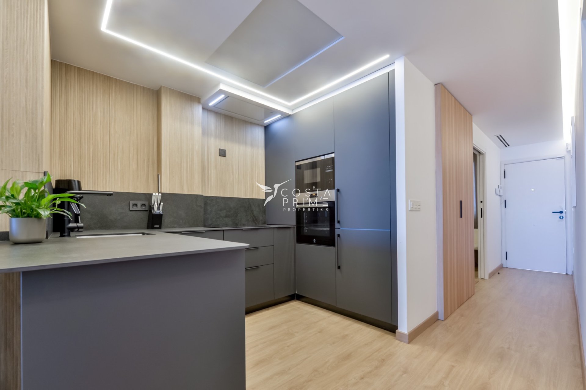 Resale - Townhouse / Semi - Altea