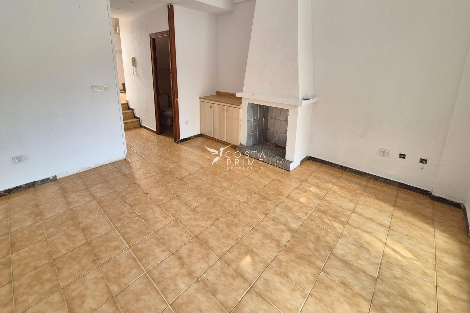 Resale - Townhouse / Semi - Benidorm