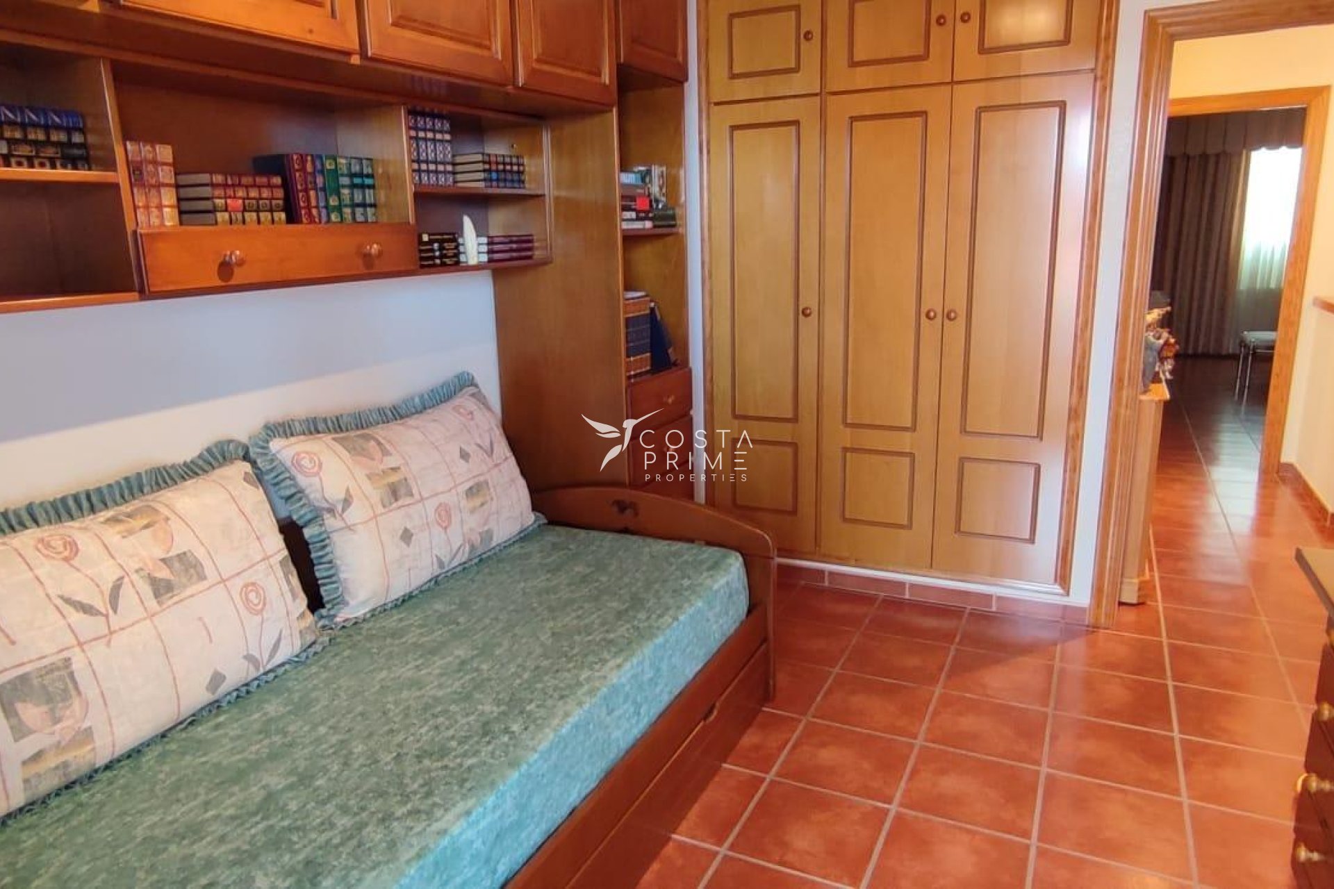 Resale - Townhouse / Semi - Benidorm