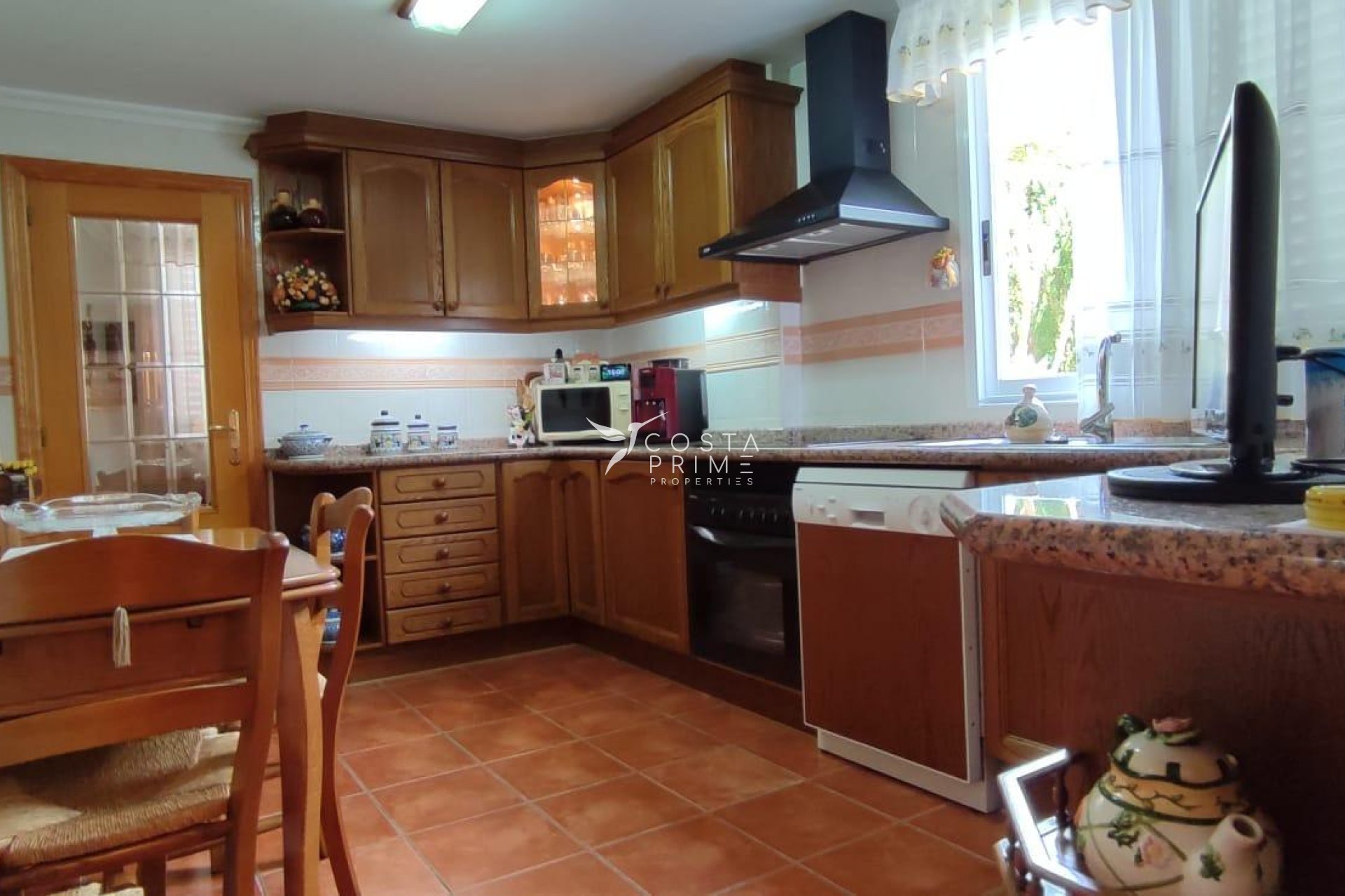 Resale - Townhouse / Semi - Benidorm