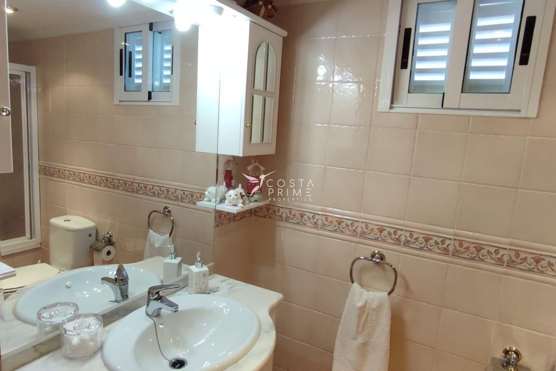 Resale - Townhouse / Semi - Benidorm