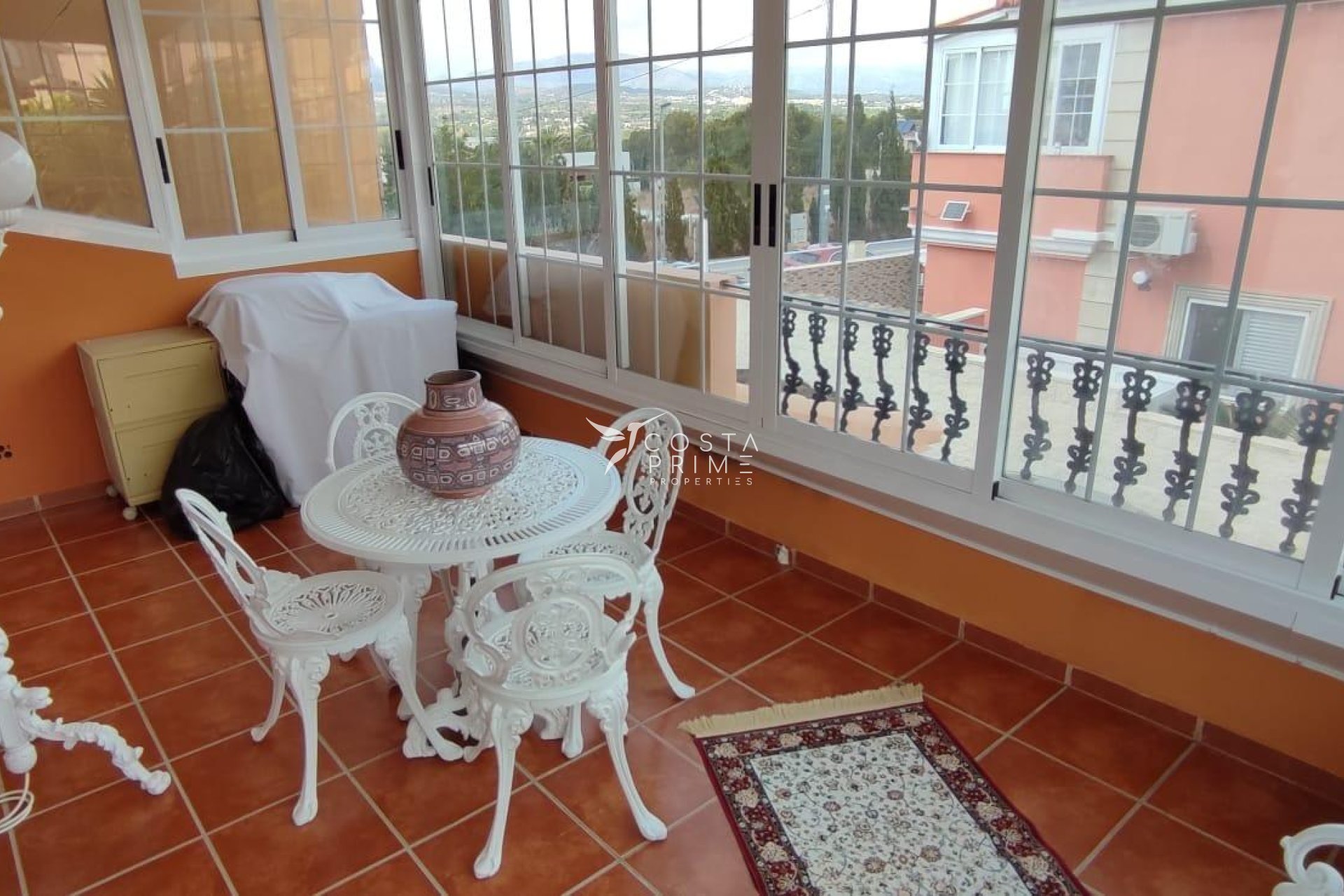 Resale - Townhouse / Semi - Benidorm