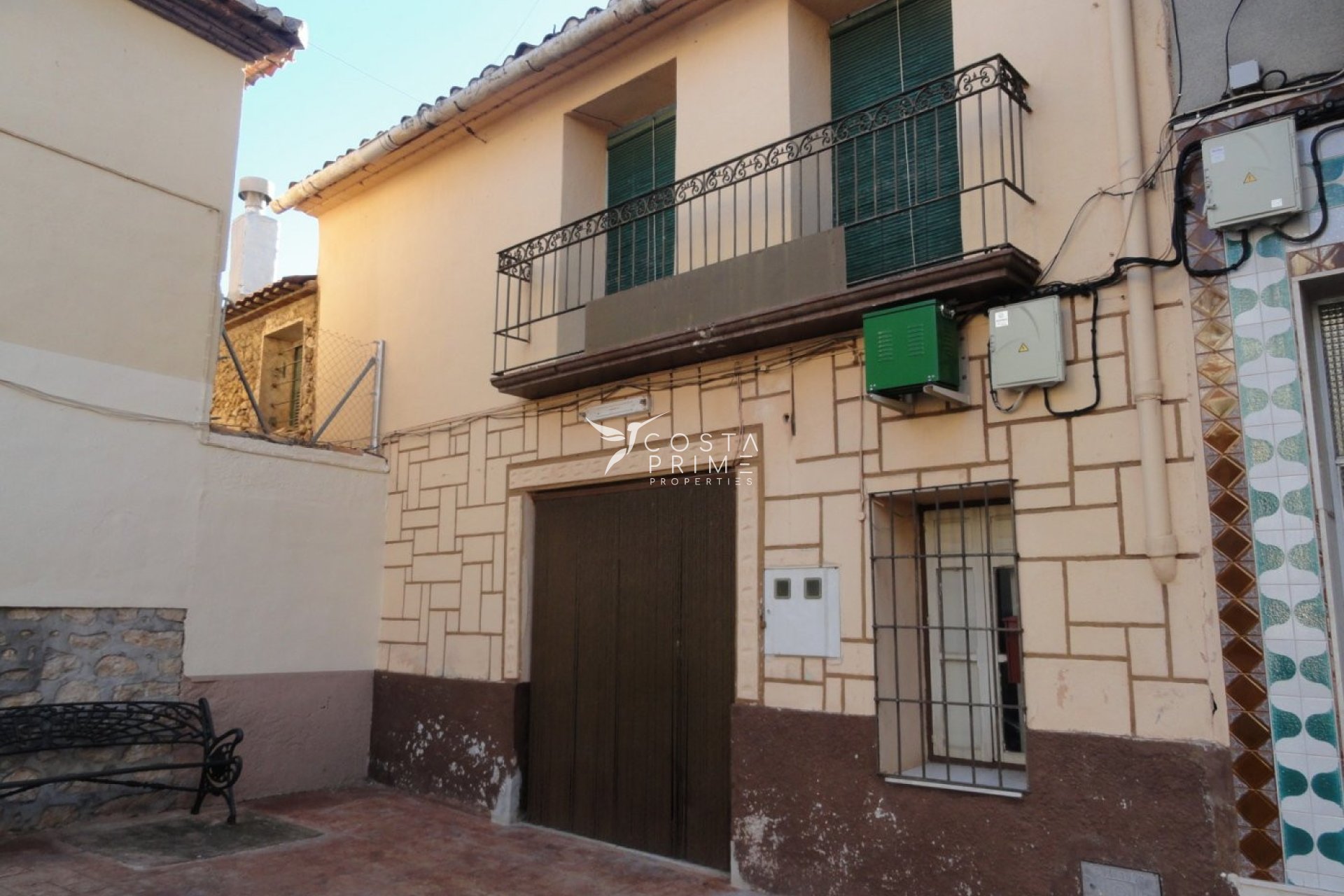 Resale - Townhouse / Semi - Bolulla