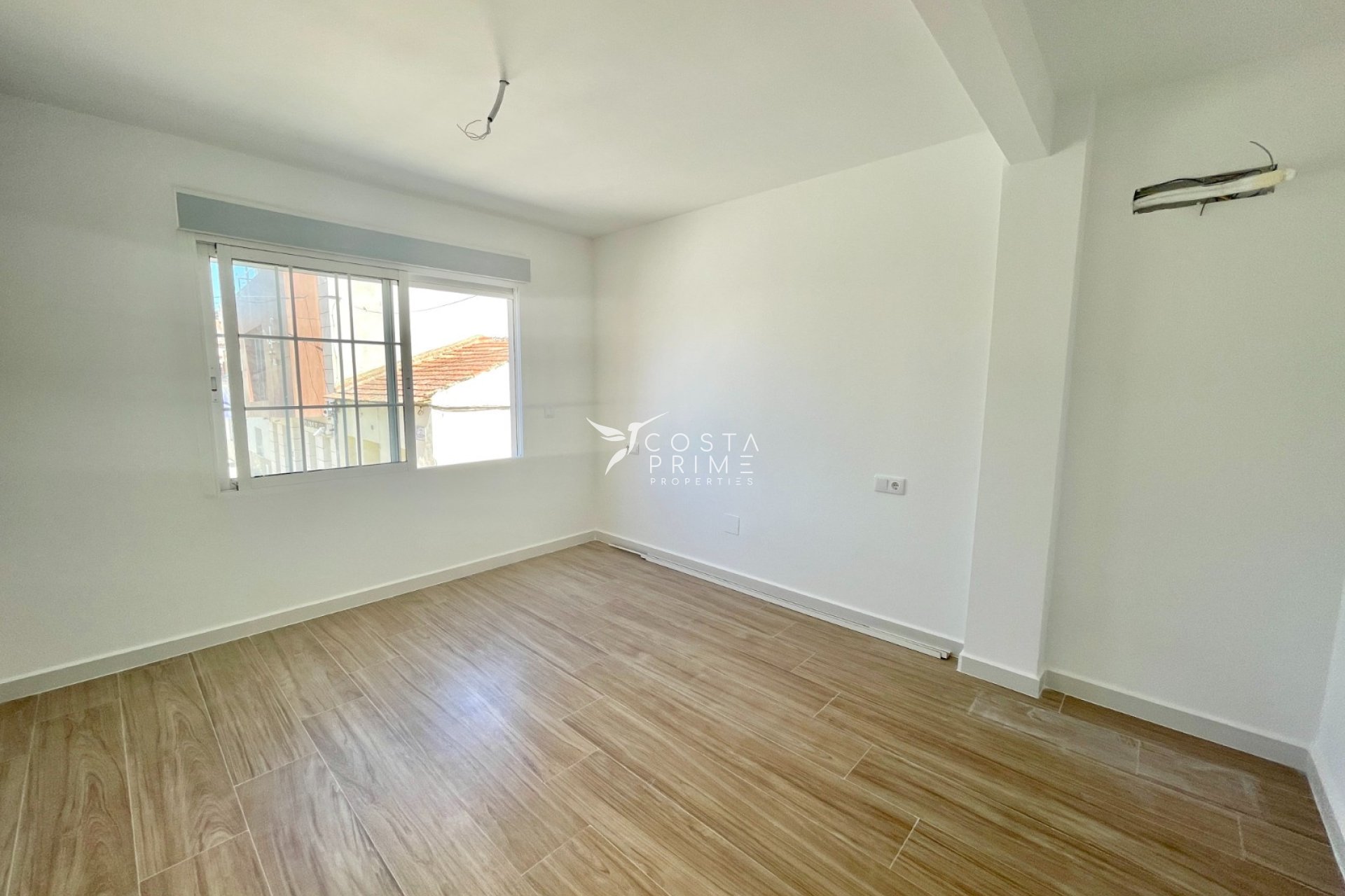 Resale - Townhouse / Semi - Daya Nueva