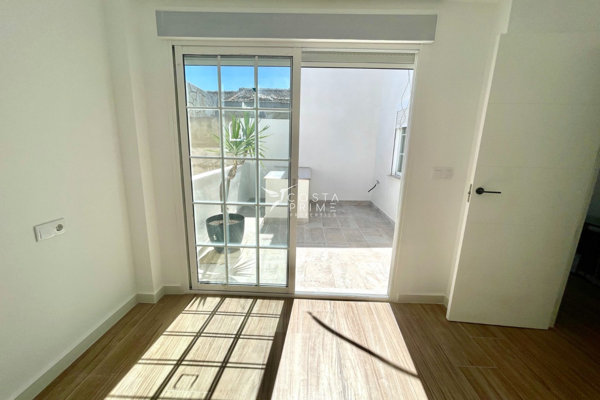 Resale - Townhouse / Semi - Daya Nueva