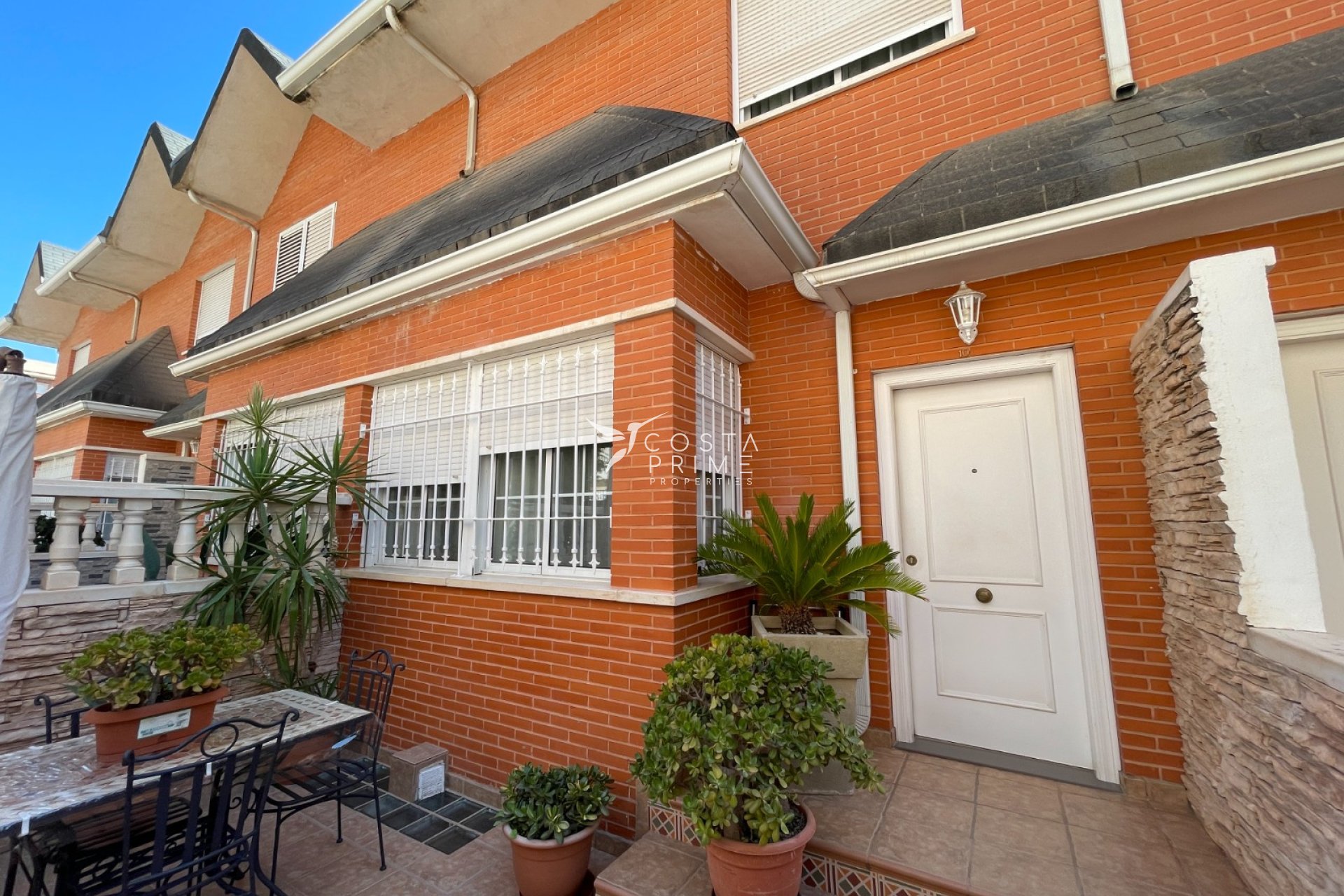 Resale - Townhouse / Semi - Elche