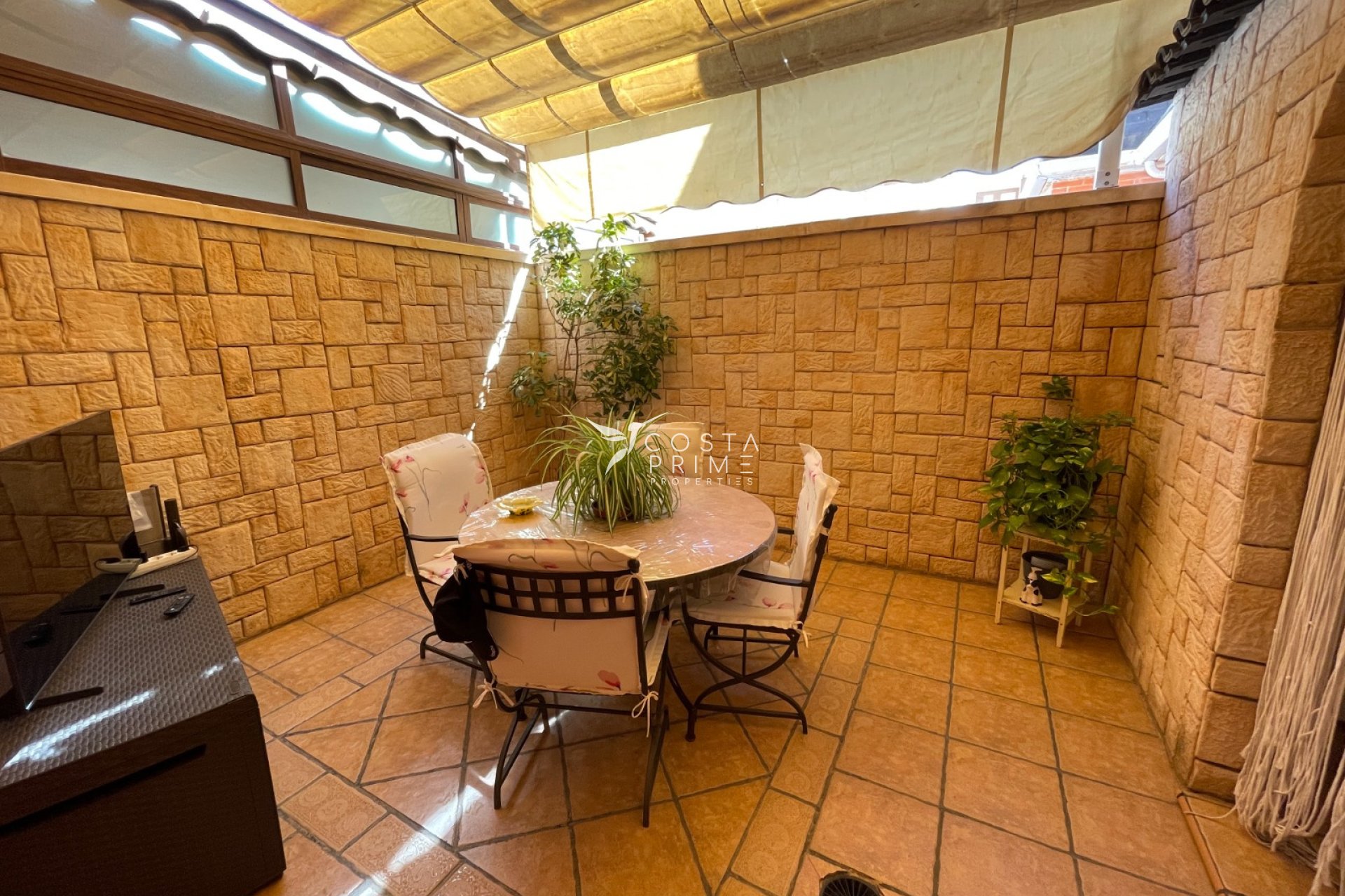 Resale - Townhouse / Semi - Elche