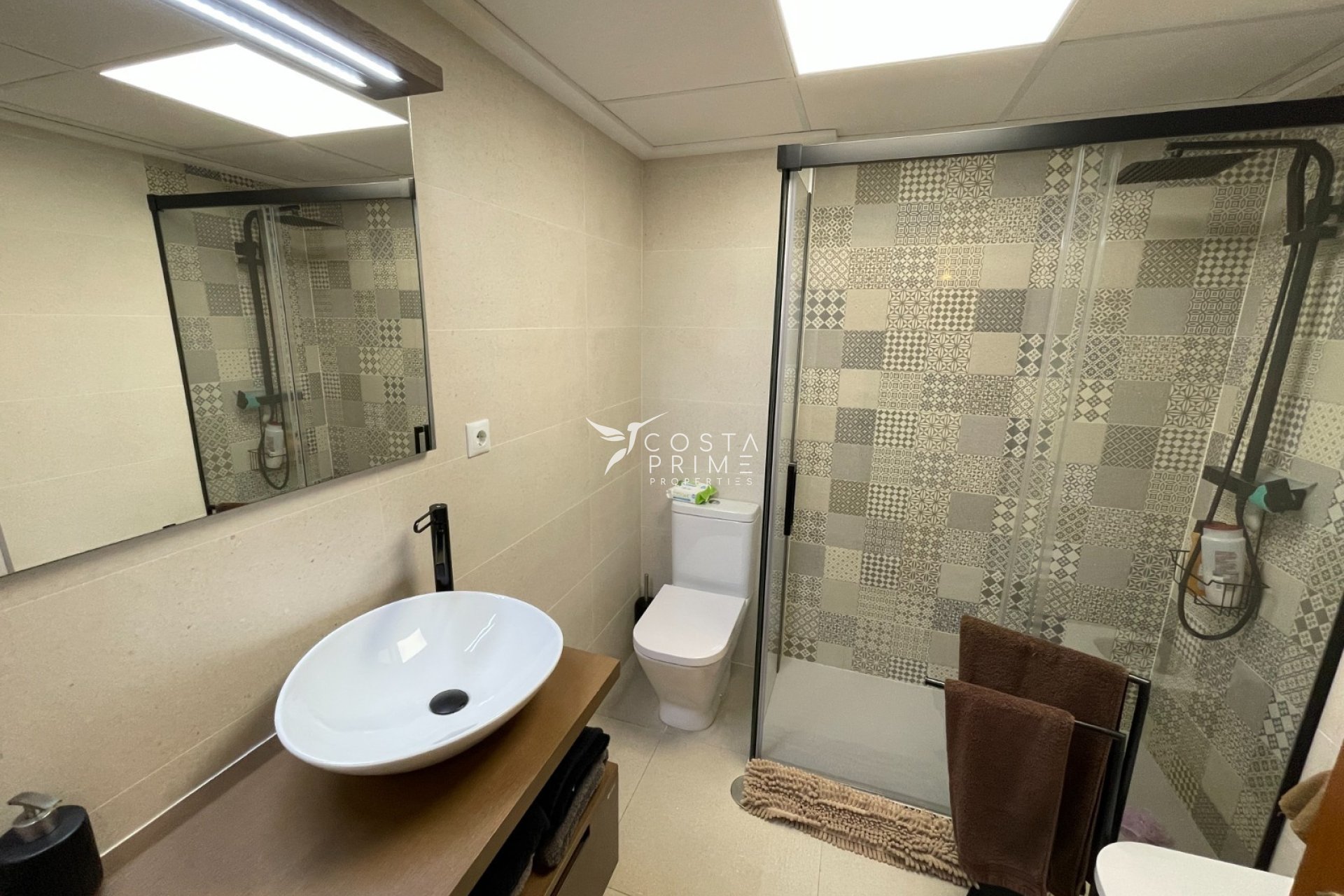 Resale - Townhouse / Semi - Elche