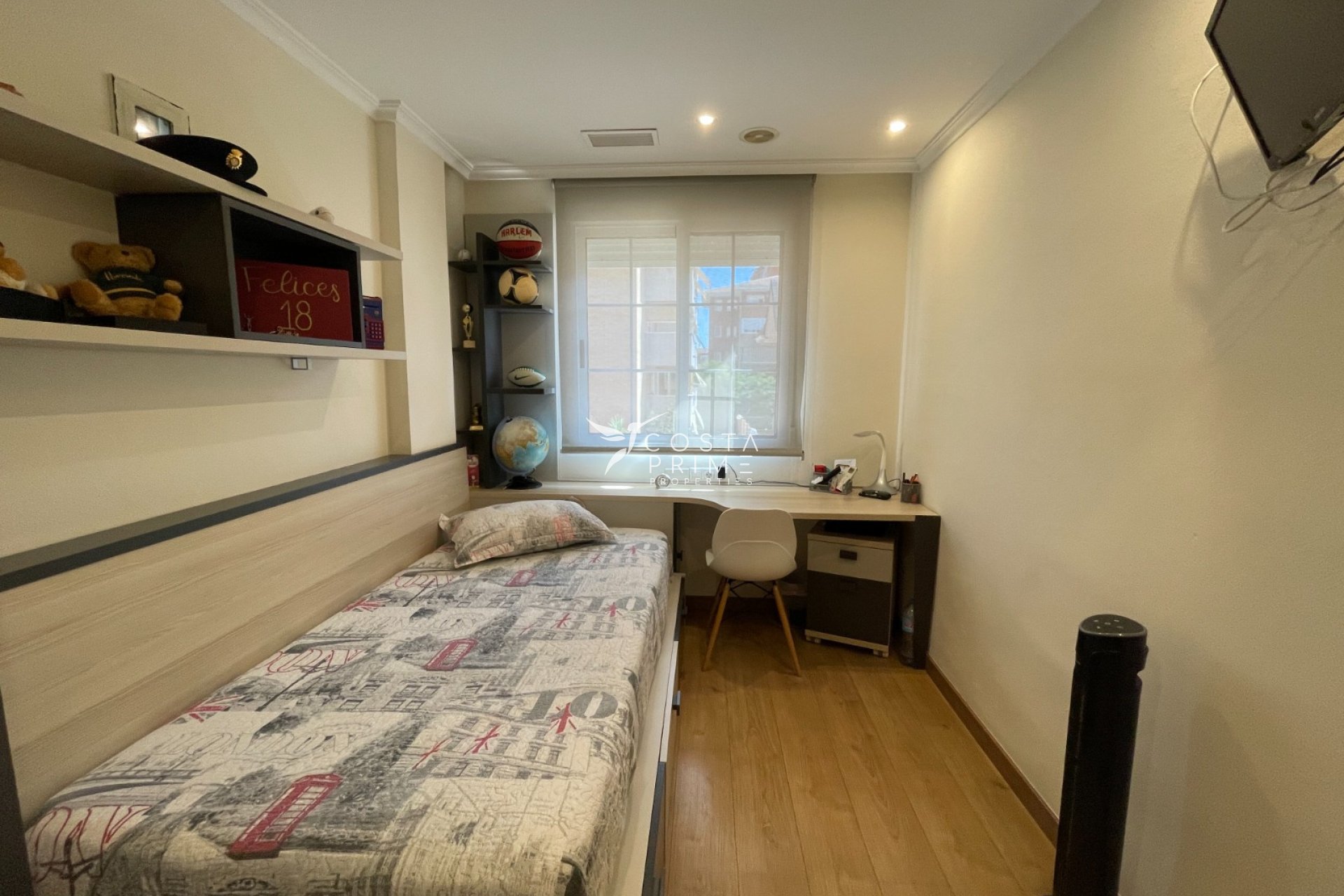 Resale - Townhouse / Semi - Elche