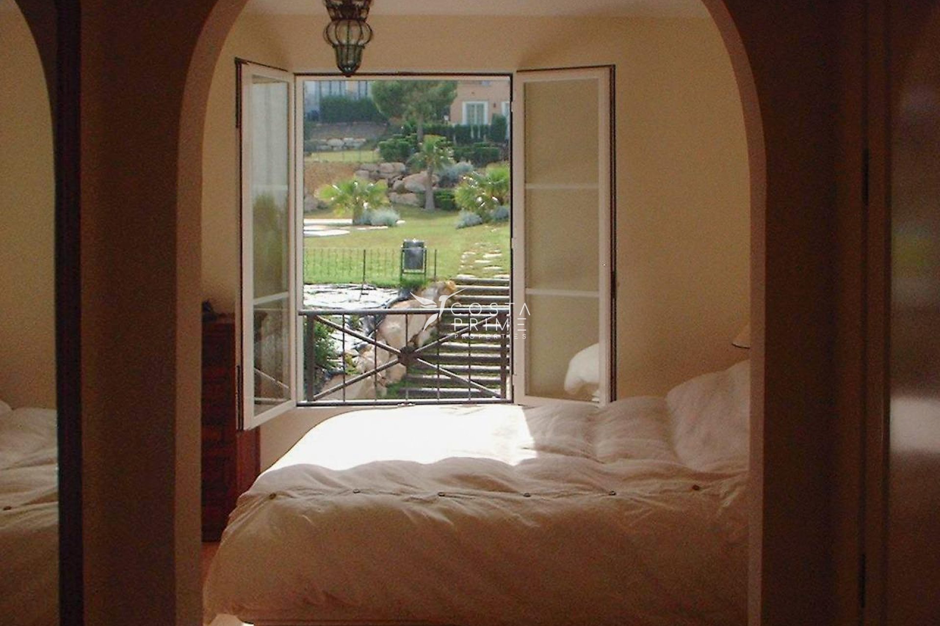 Resale - Townhouse / Semi - Finestrat