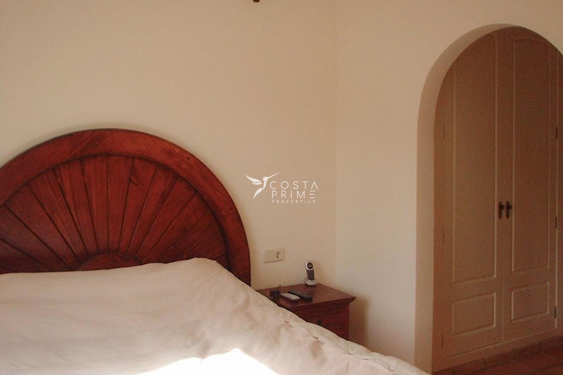 Resale - Townhouse / Semi - Finestrat