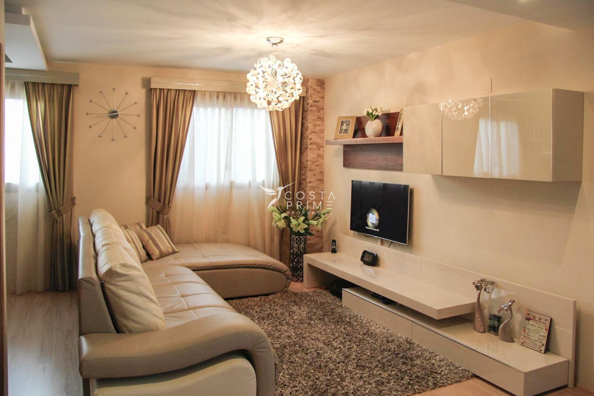 Resale - Townhouse / Semi - Finestrat