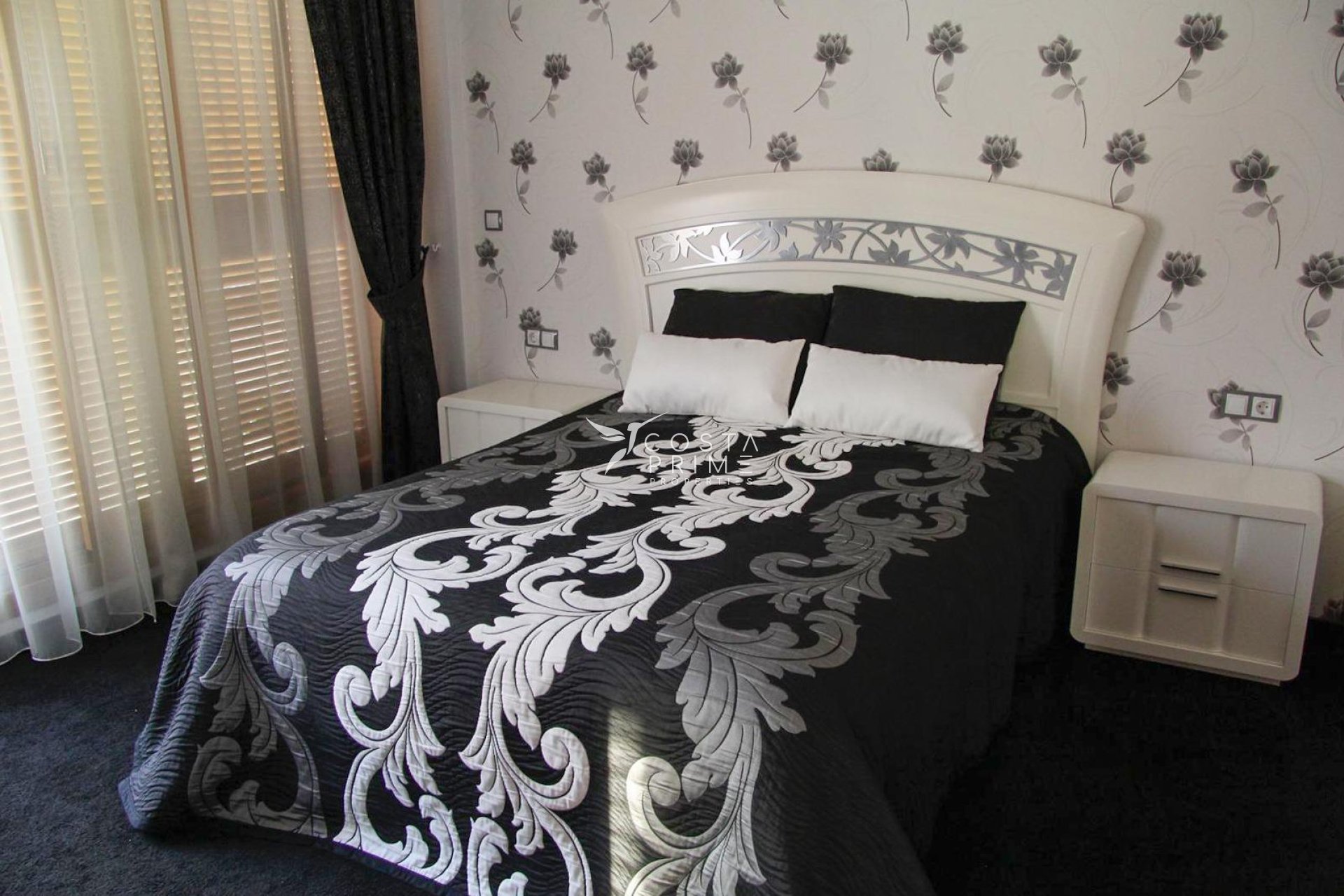 Resale - Townhouse / Semi - Finestrat