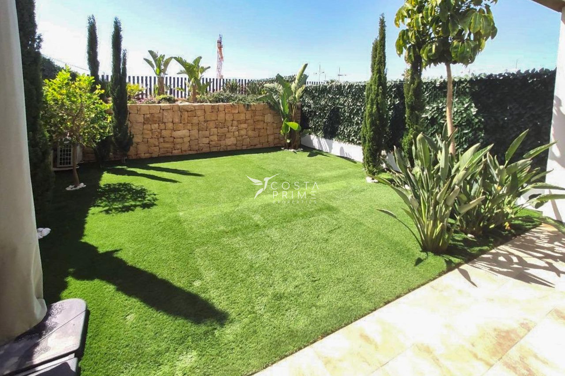 Resale - Townhouse / Semi - Finestrat