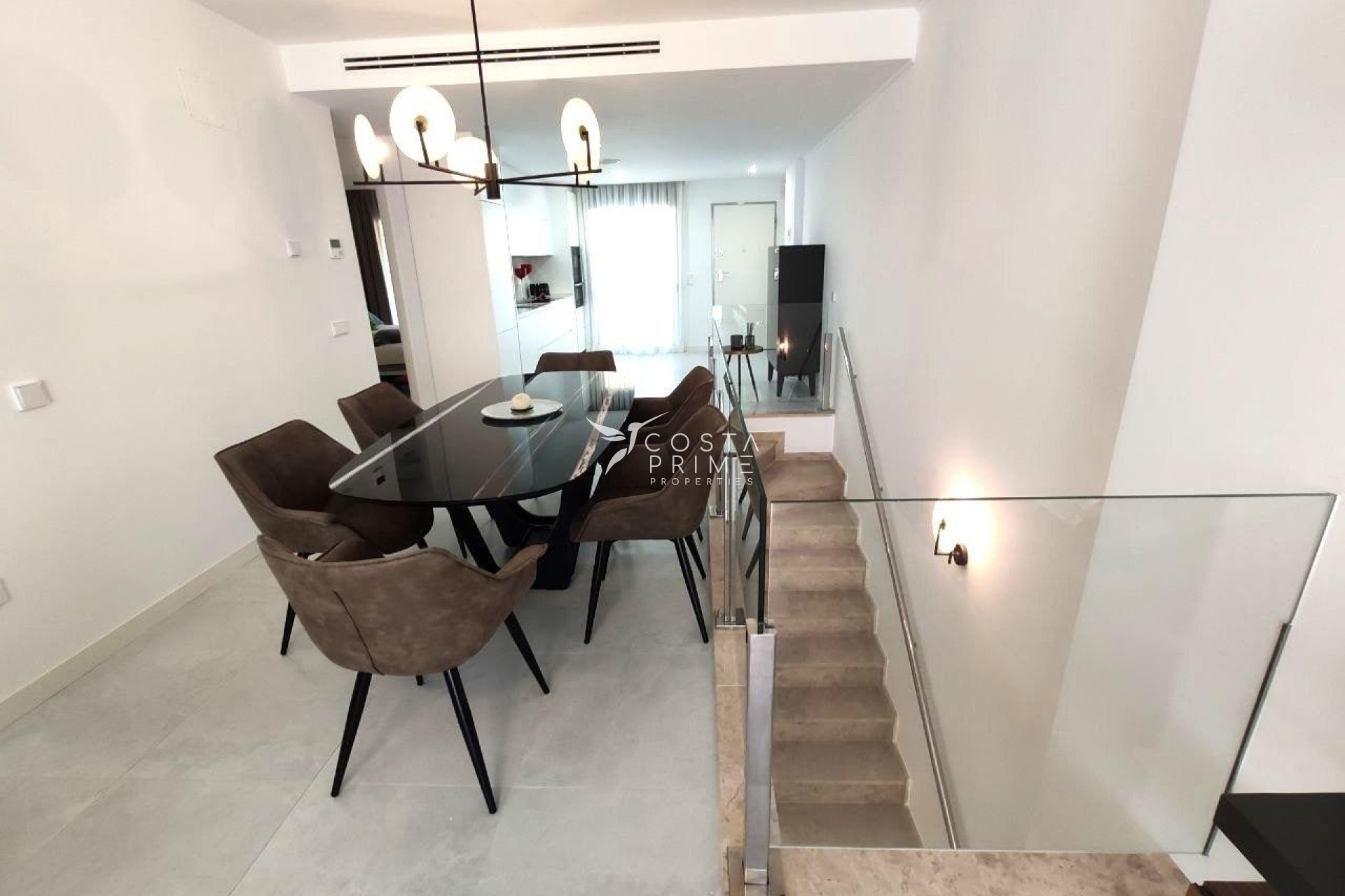 Resale - Townhouse / Semi - Finestrat