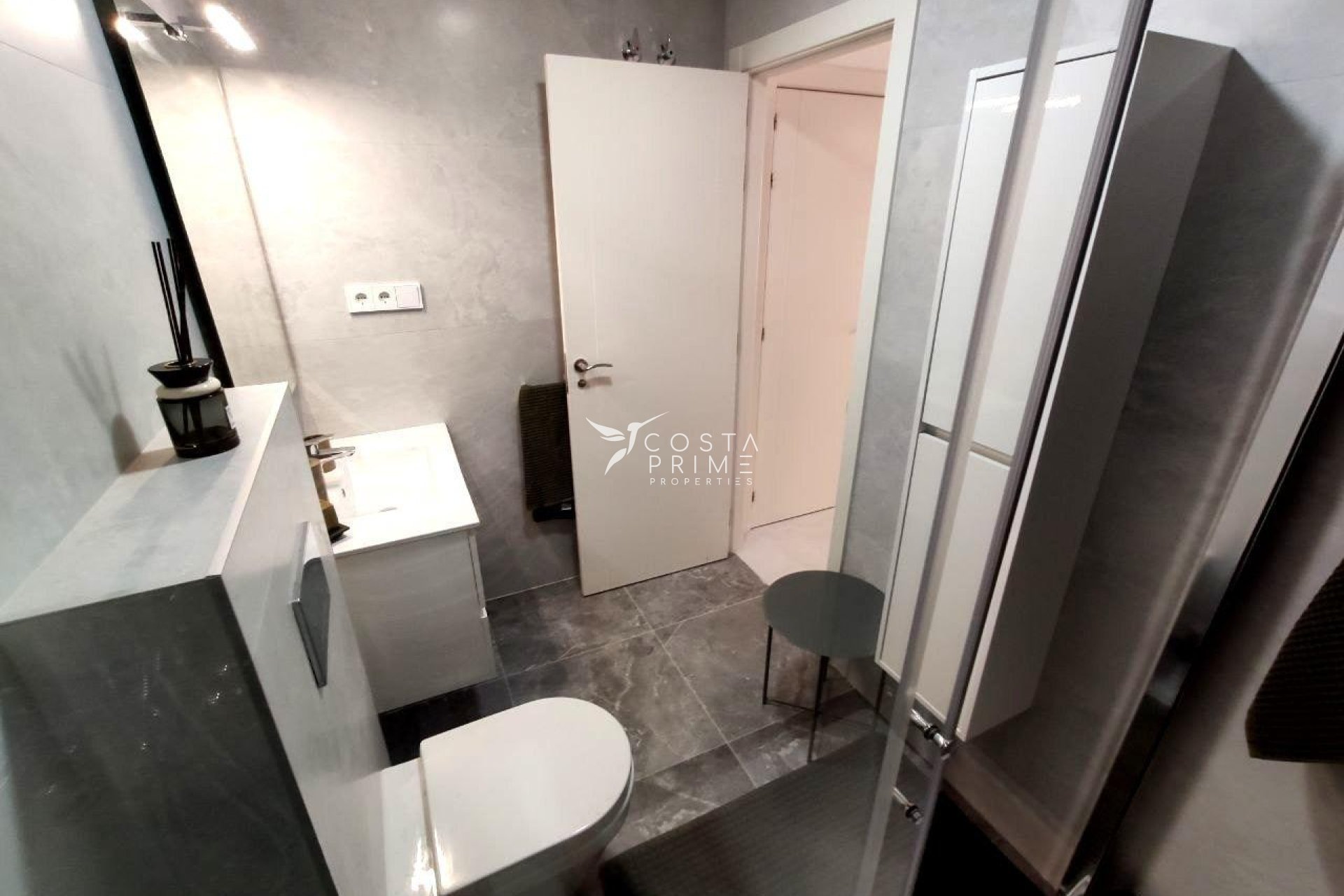 Resale - Townhouse / Semi - Finestrat