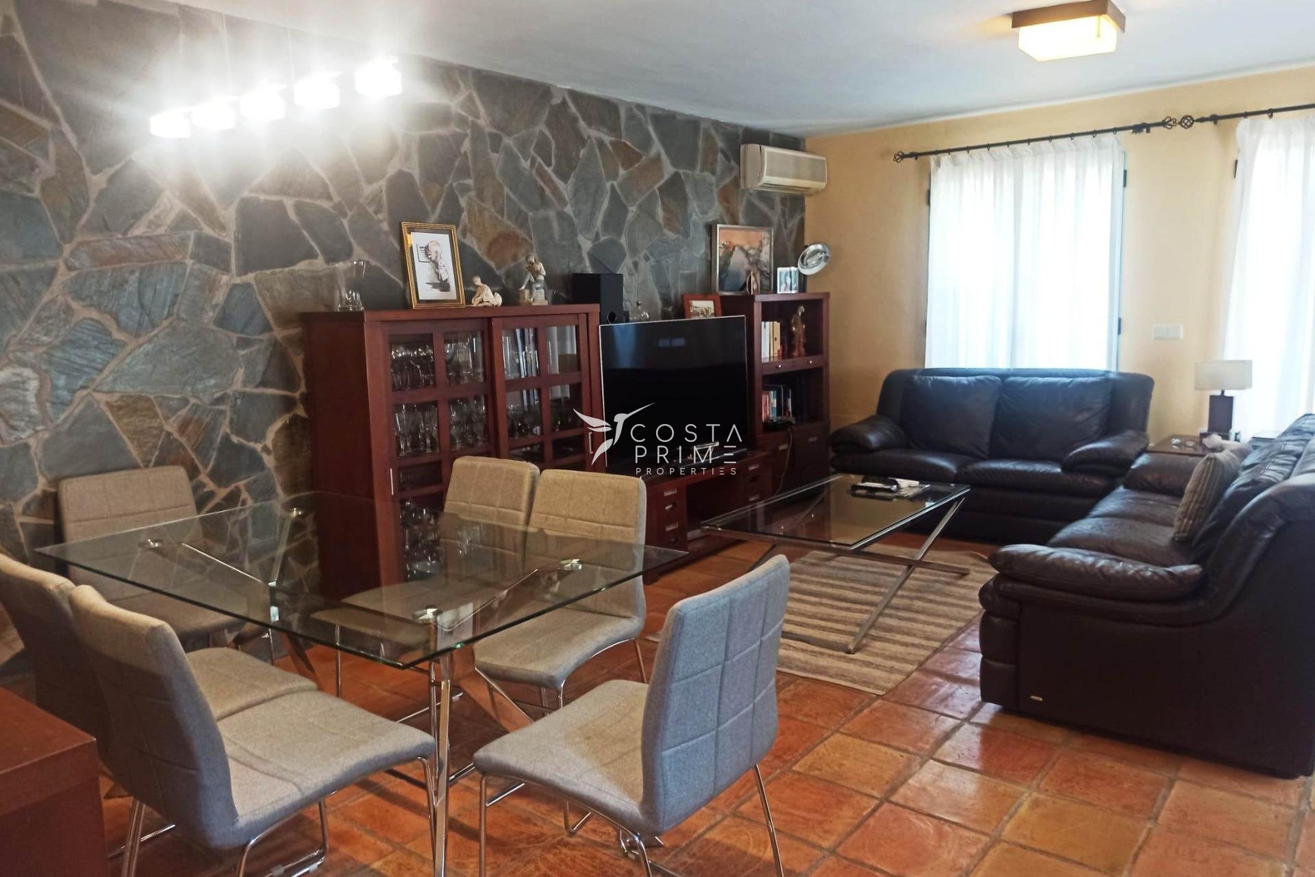 Resale - Townhouse / Semi - Finestrat