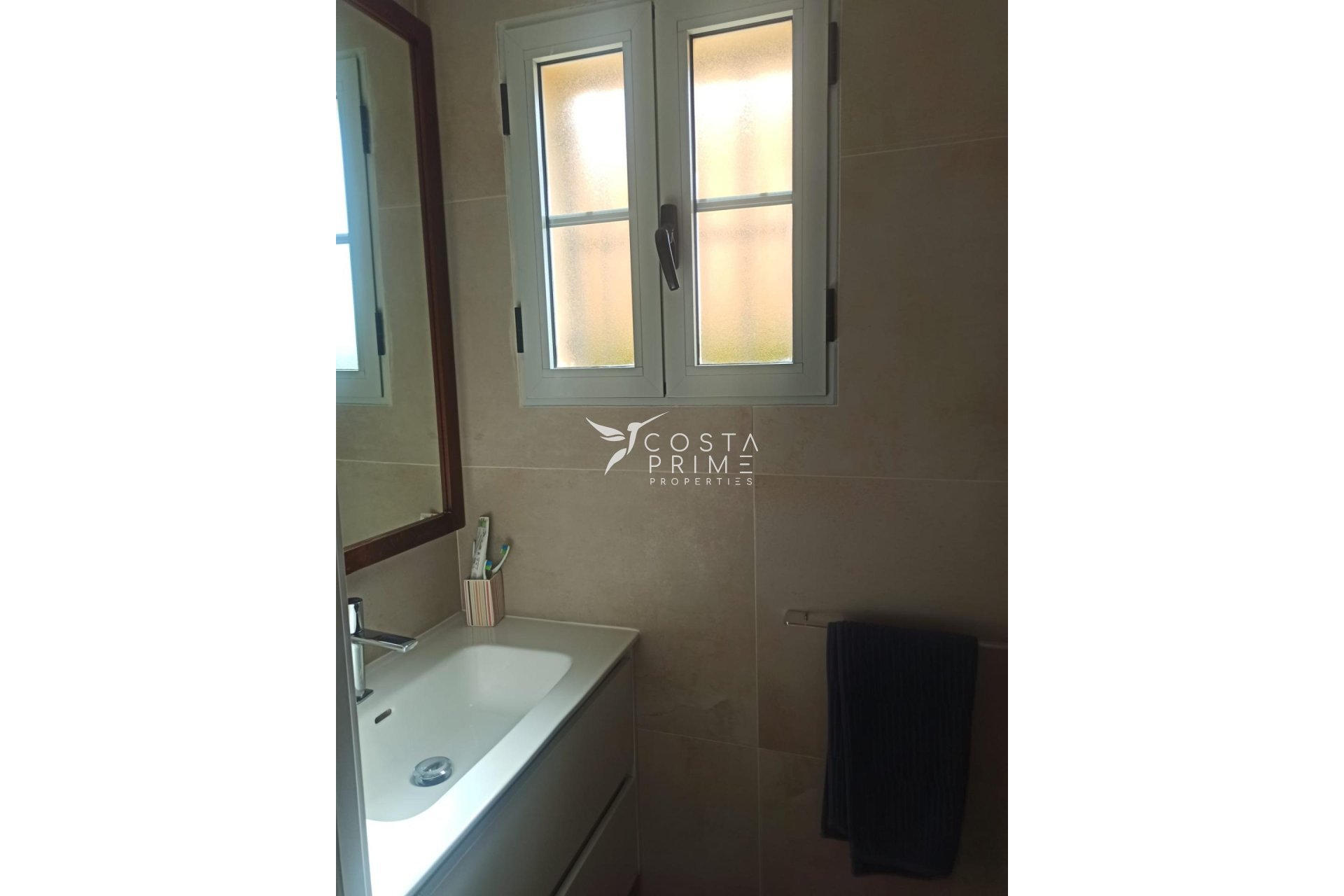 Resale - Townhouse / Semi - Finestrat