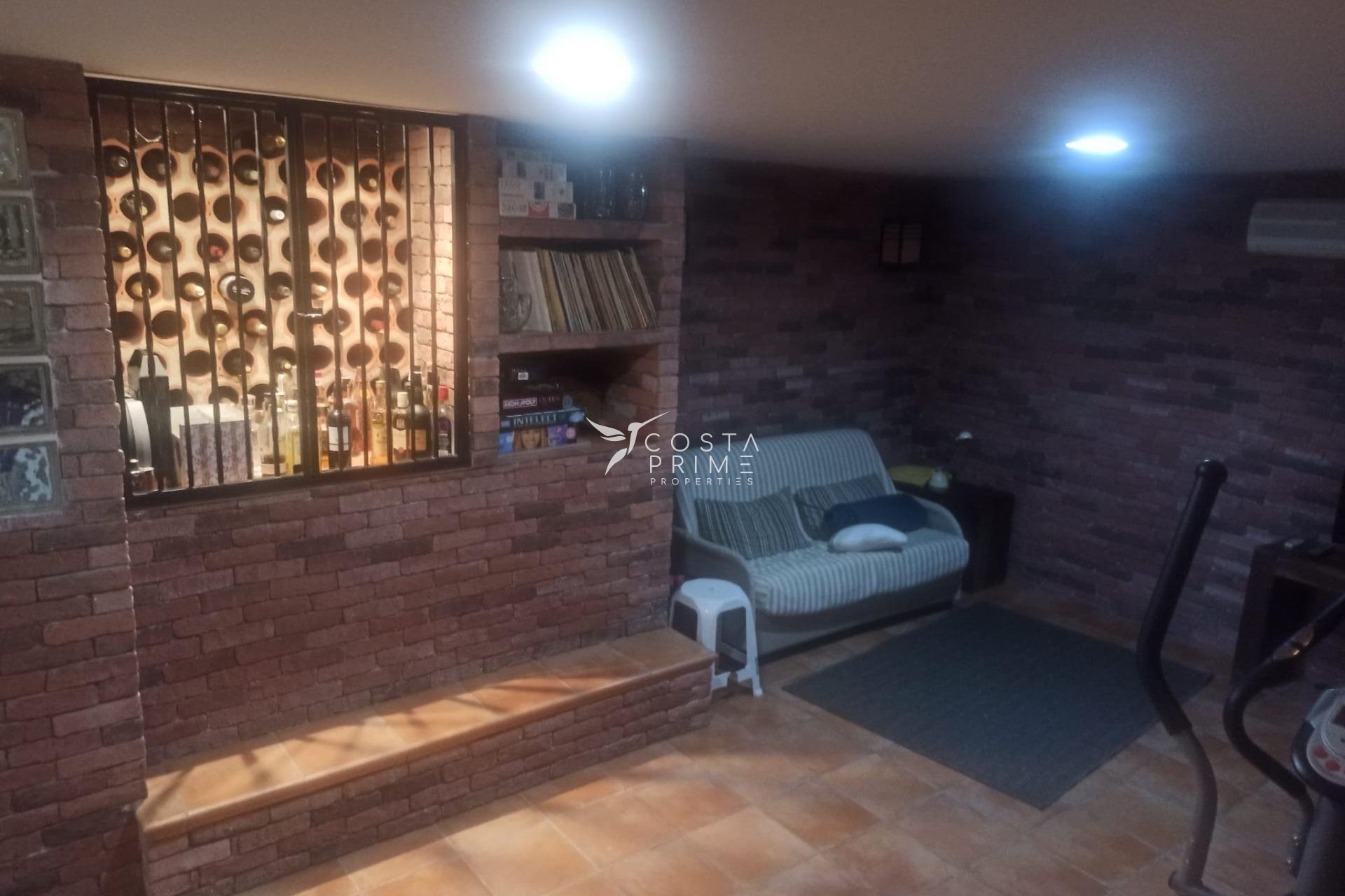 Resale - Townhouse / Semi - Finestrat